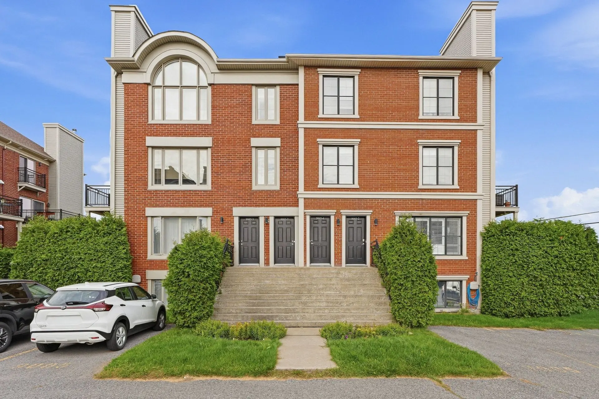 9005 Rue Le Corbusier, # 2, Brossard — photo 1