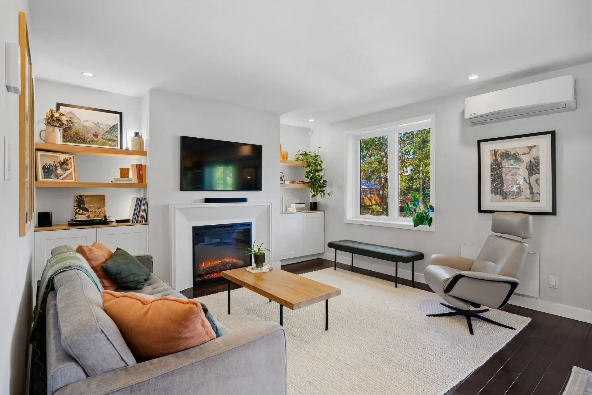 6325 Av. MacDonald — photo 3