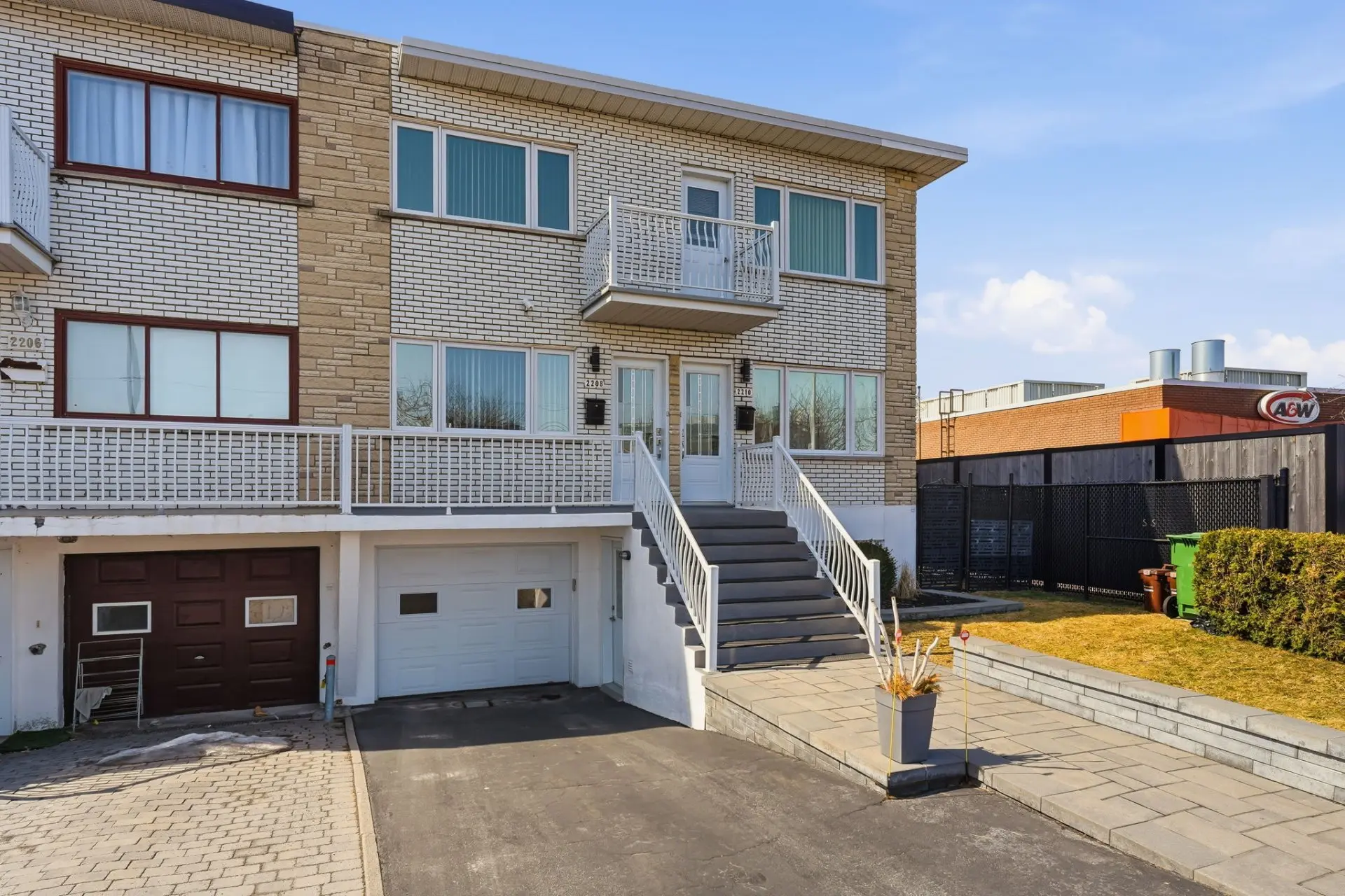 2210 Rue Lapierre — photo 2