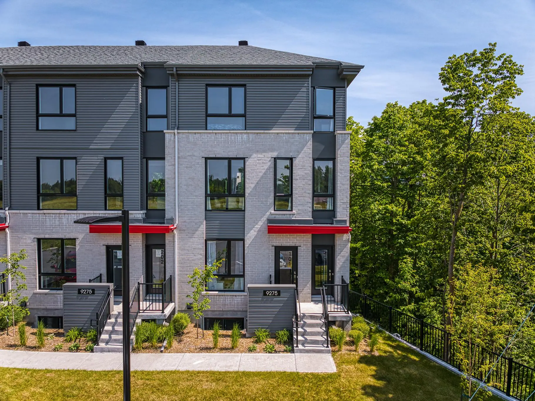 9275 Boul. de la Grande-Allée, # 105, Mirabel — photo 2