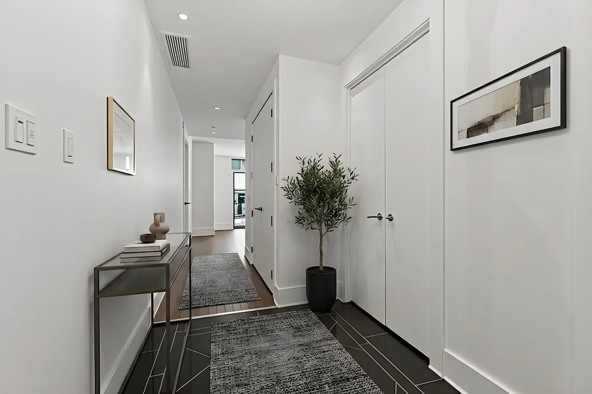 215 Av. Redfern, # 105, Westmount — photo 3