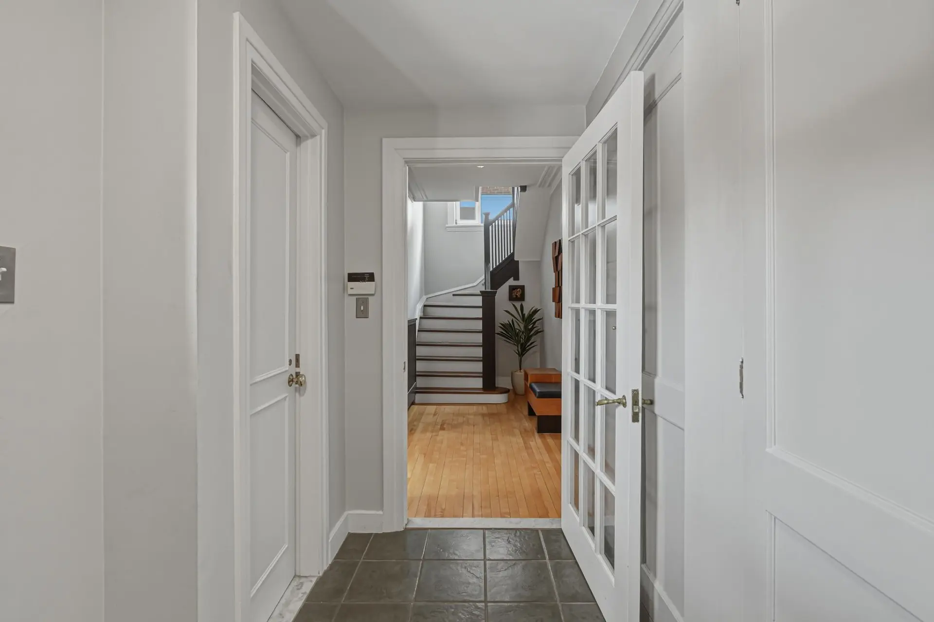 4059 Av. Highland — photo 2