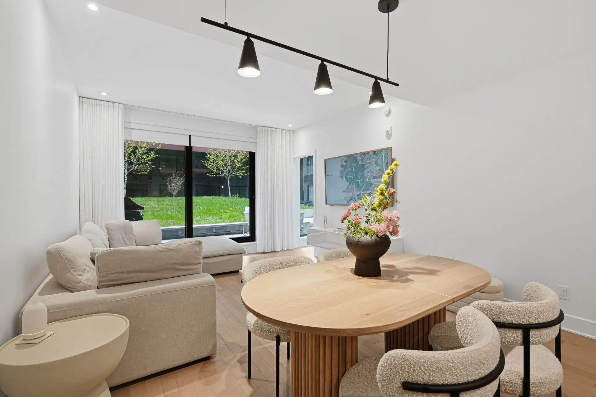 42 Rue du Square-Sir-George-Étienne-Cartier, # 102 — photo 3
