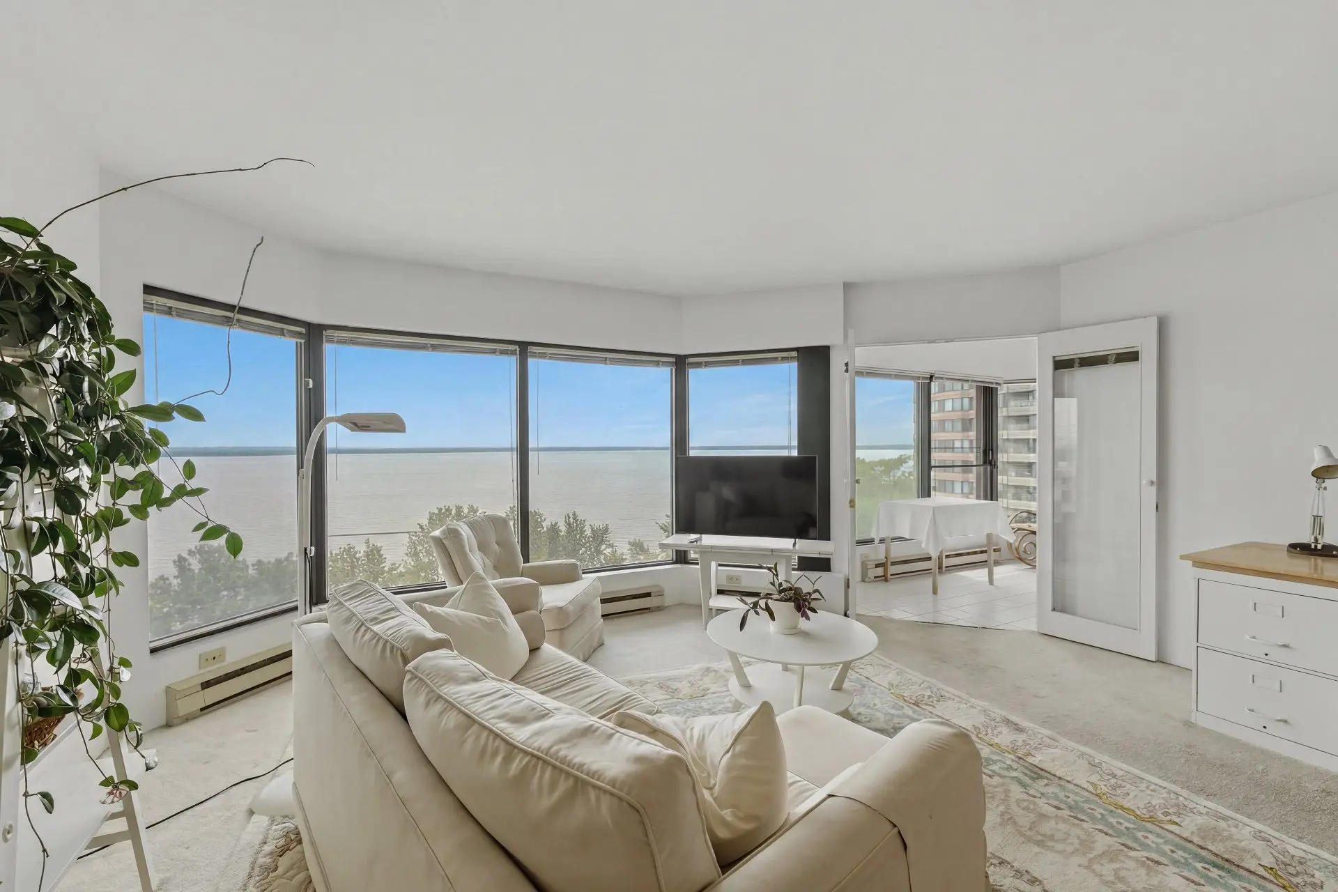 60 Rue Berlioz, # 1404 — photo 3