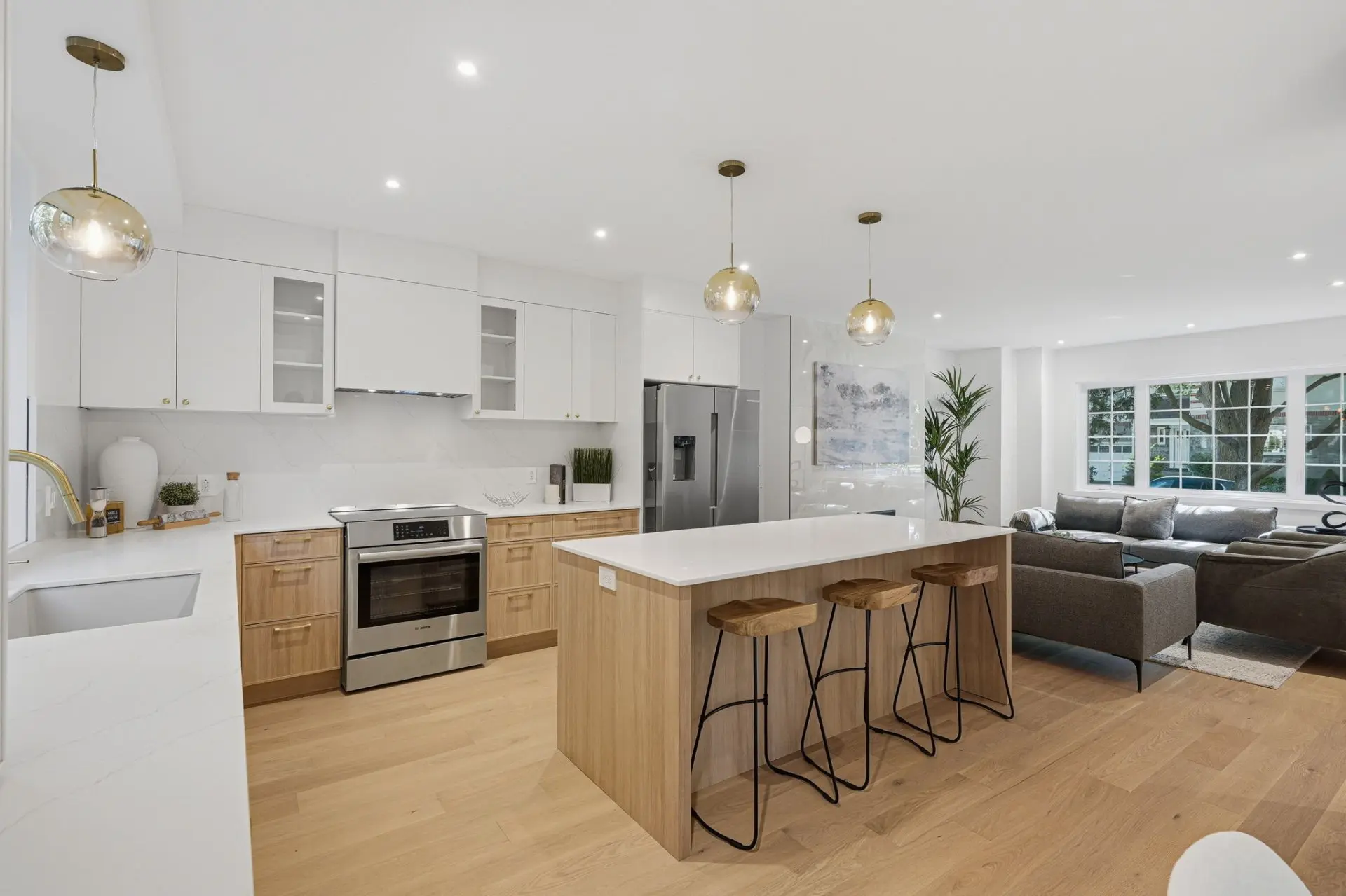 79 Av. Kenaston, Mont-Royal — photo 2