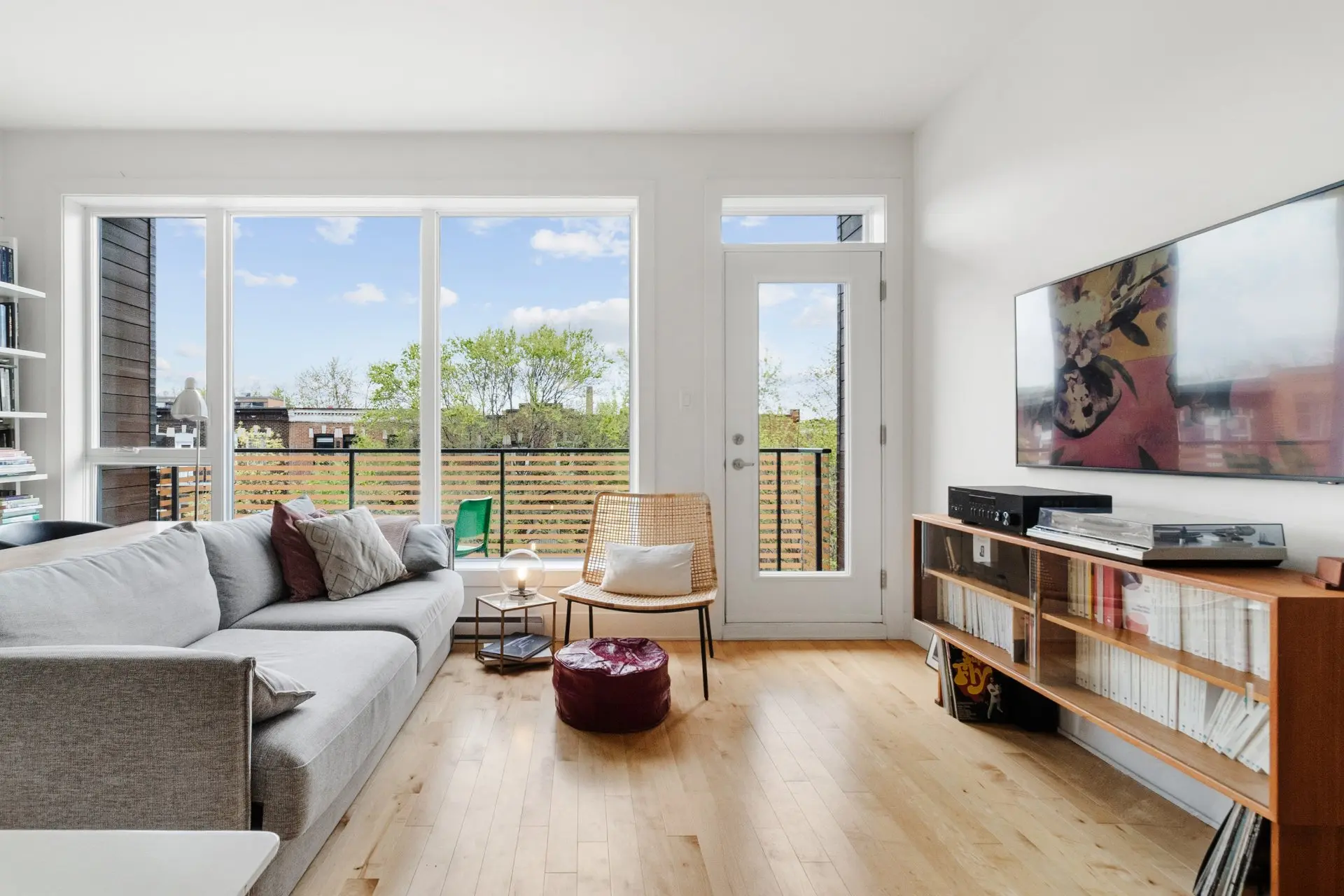 5366 Av. Papineau, # 310 — photo 2