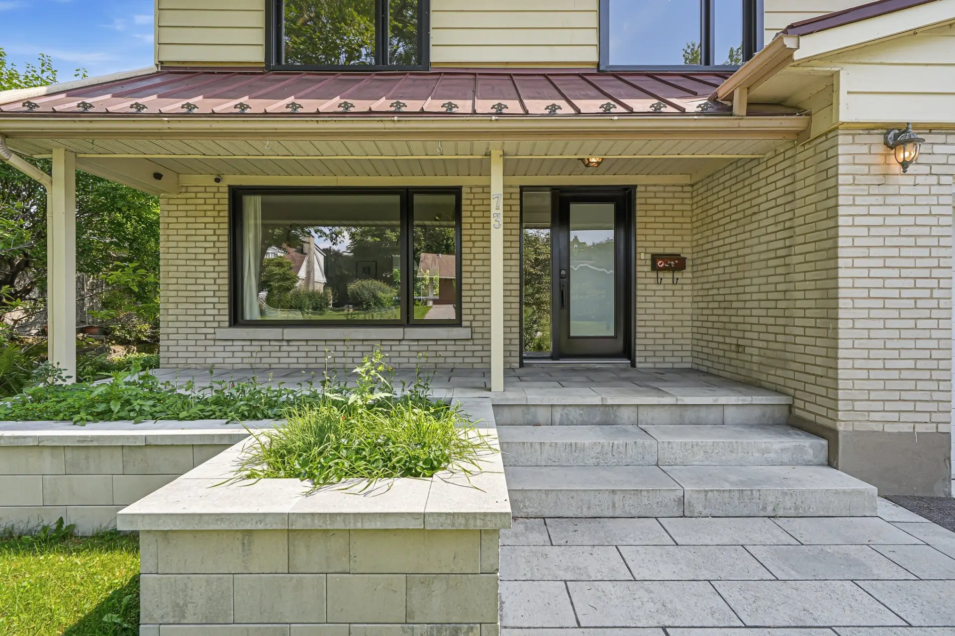 73 Lexington Drive, Beaconsfield — photo 2