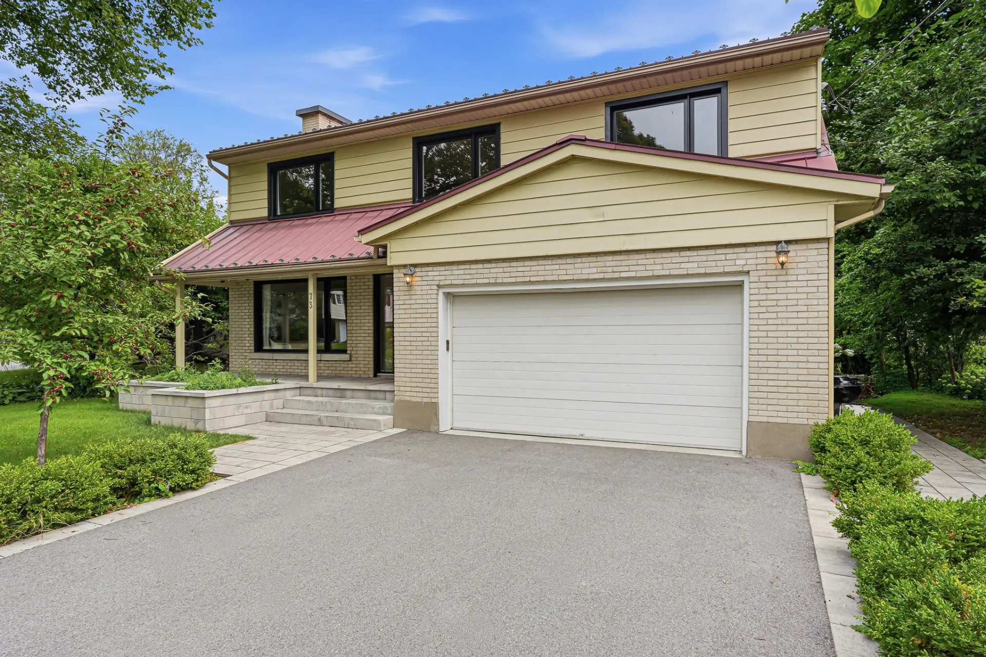 73 Lexington Drive, Beaconsfield — photo 3