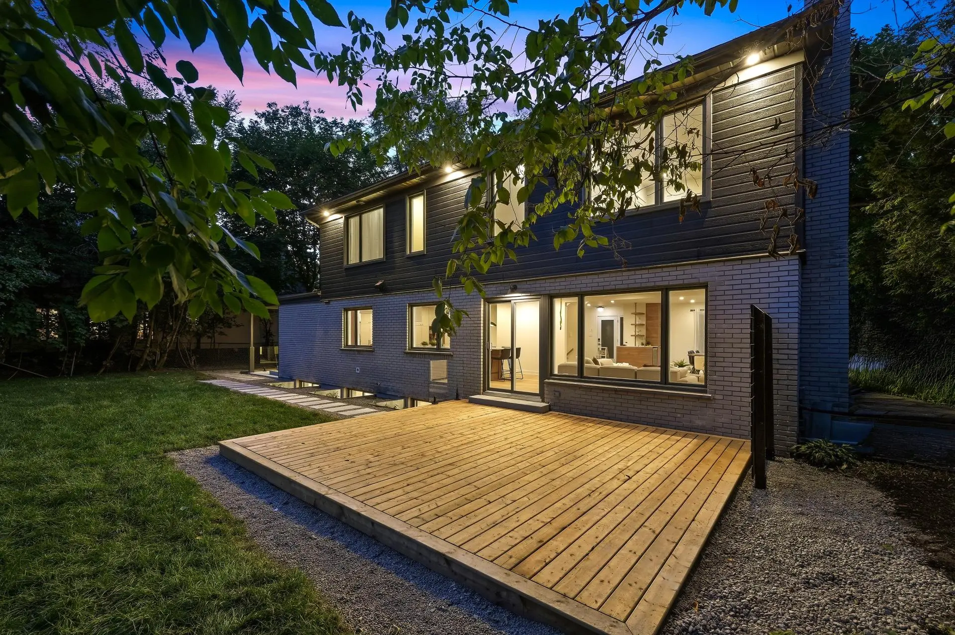 55 Av. Durocher, Saint-Lambert — photo 3