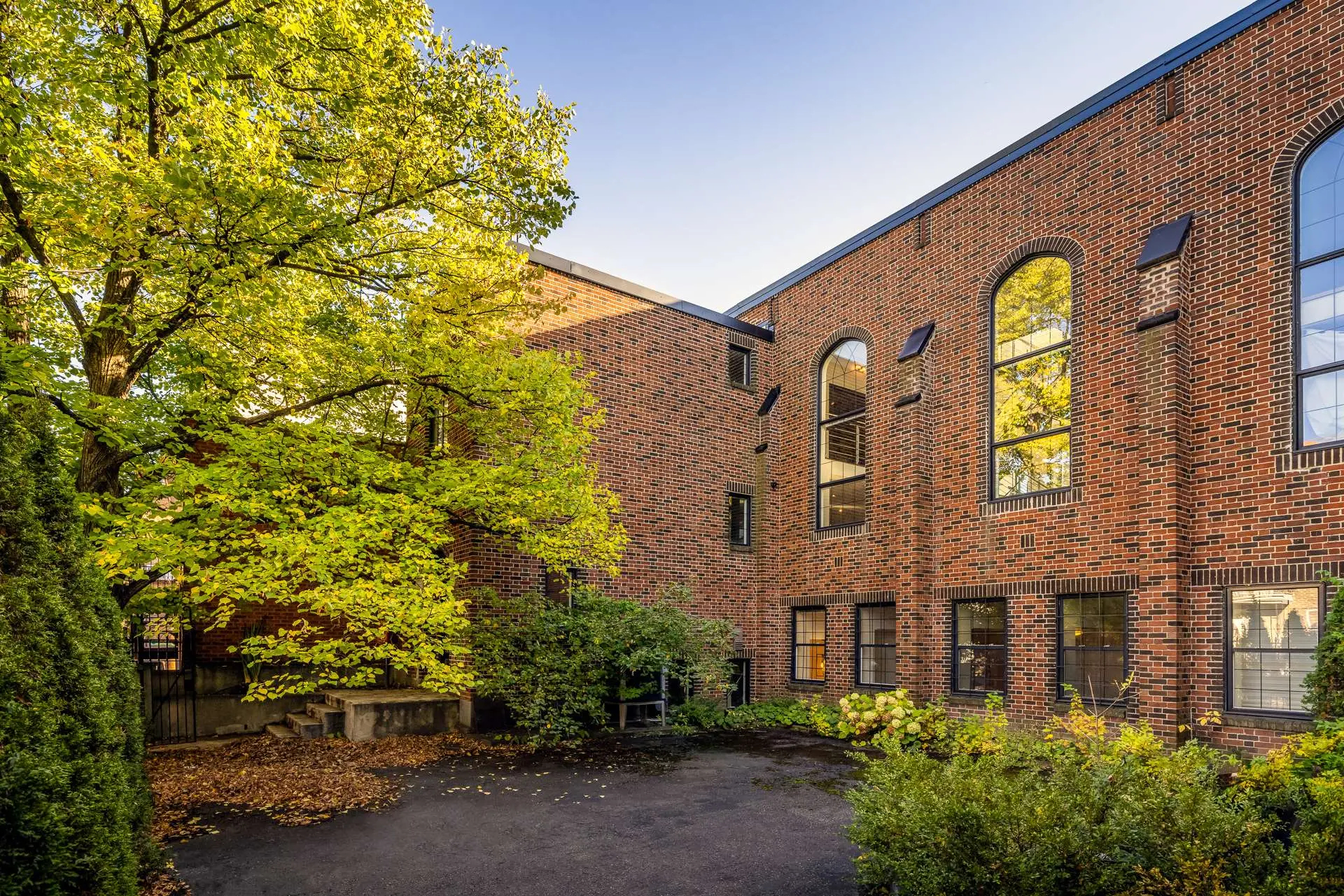 5450Z 4e Avenue — photo 3