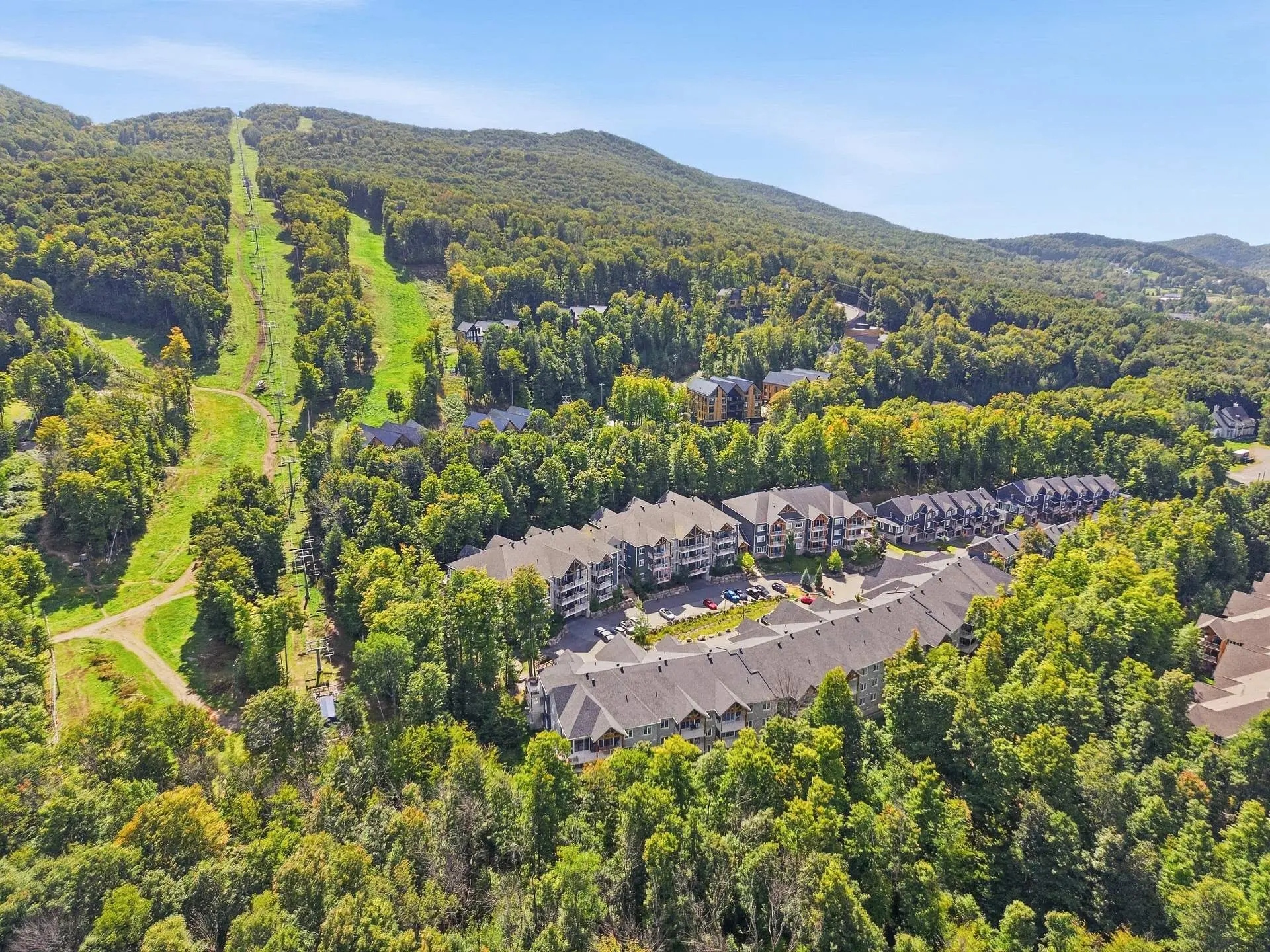 216 Rue du Cercle-des-Cantons, Bromont — photo 3