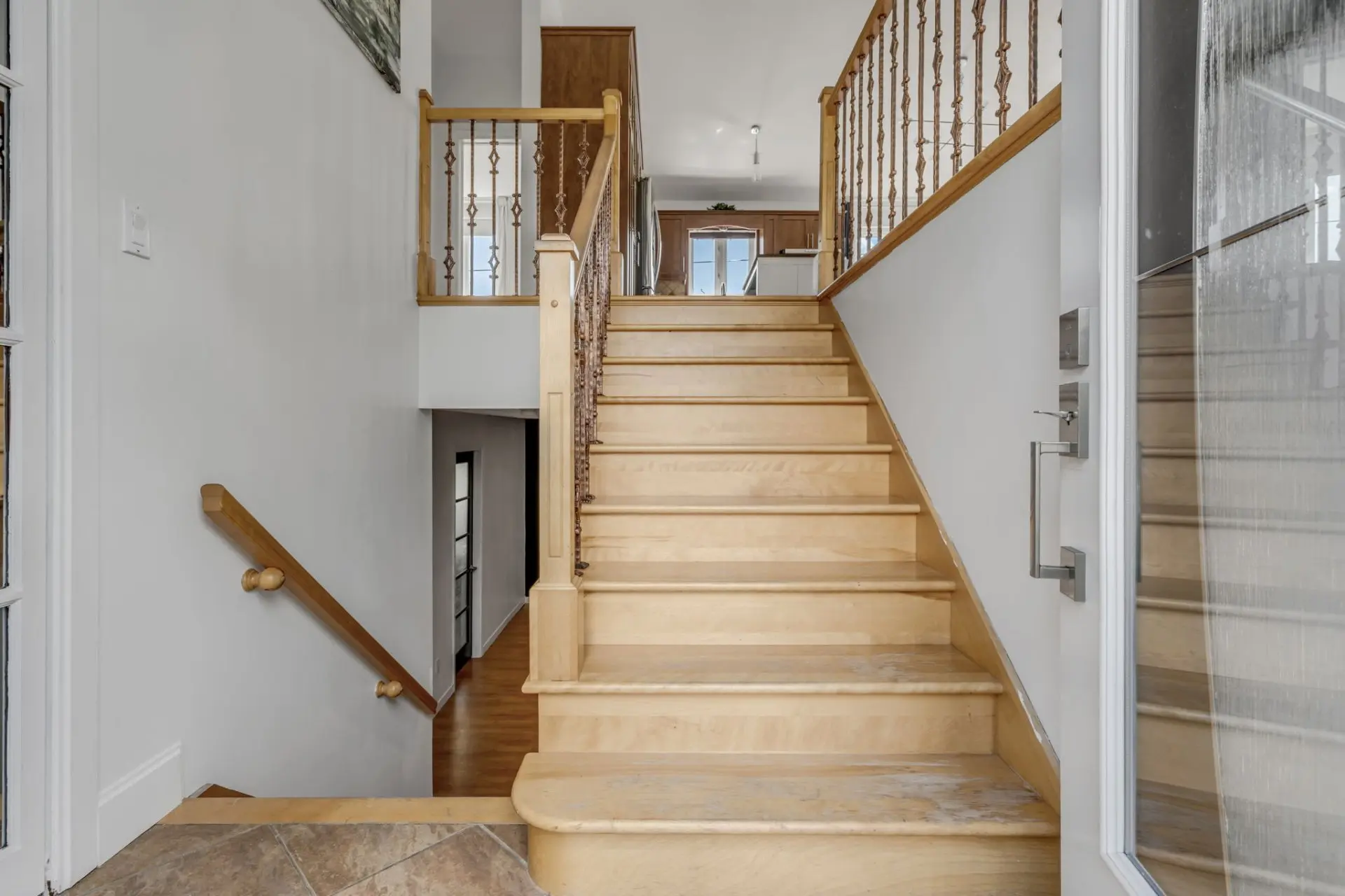 1031 Rue Edison — photo 2