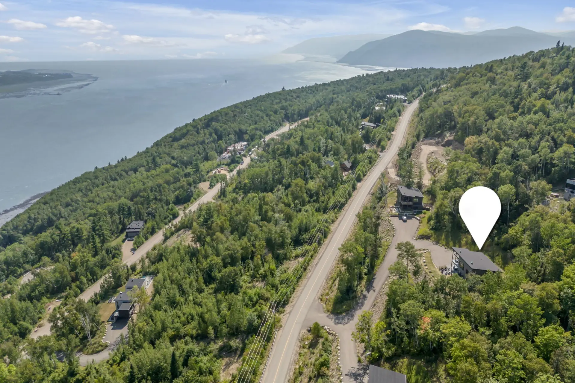 203 Ch. du Domaine-Charlevoix, Les Éboulements — photo 3
