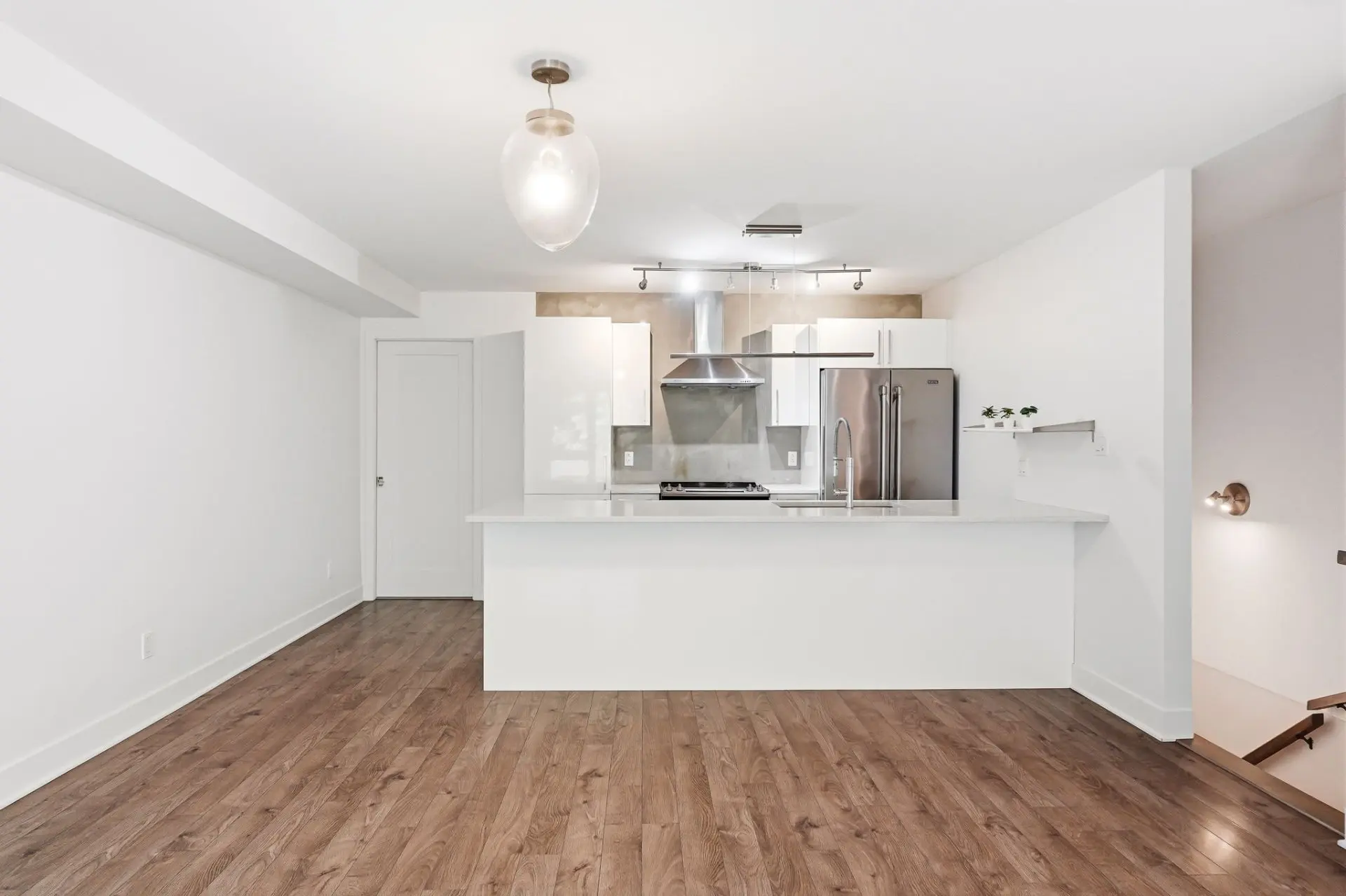 4755 Av. Papineau, # 109 — photo 3