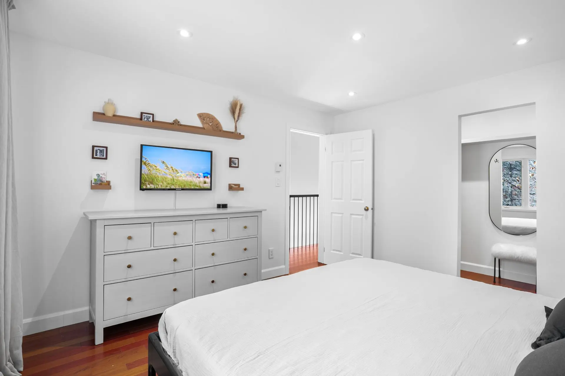 Primary bedroom