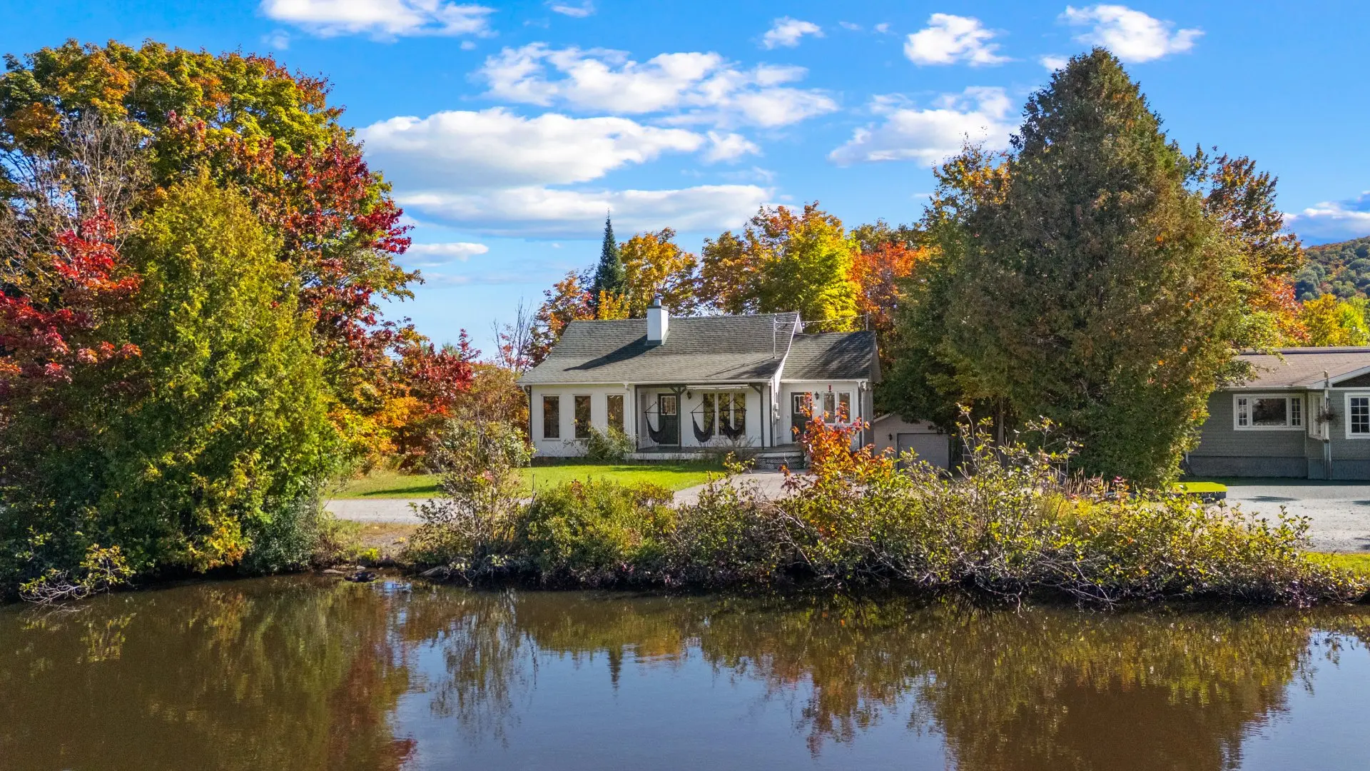 71 Ch. du Lac-Brunet, Sainte-Agathe-des-Monts — photo 1