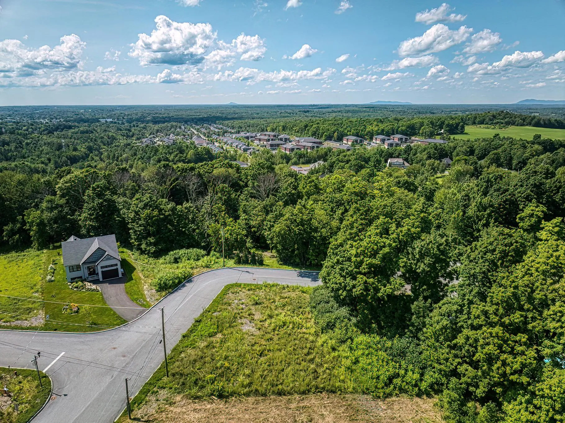Rue des Hauts-Prés, Cowansville — photo 3