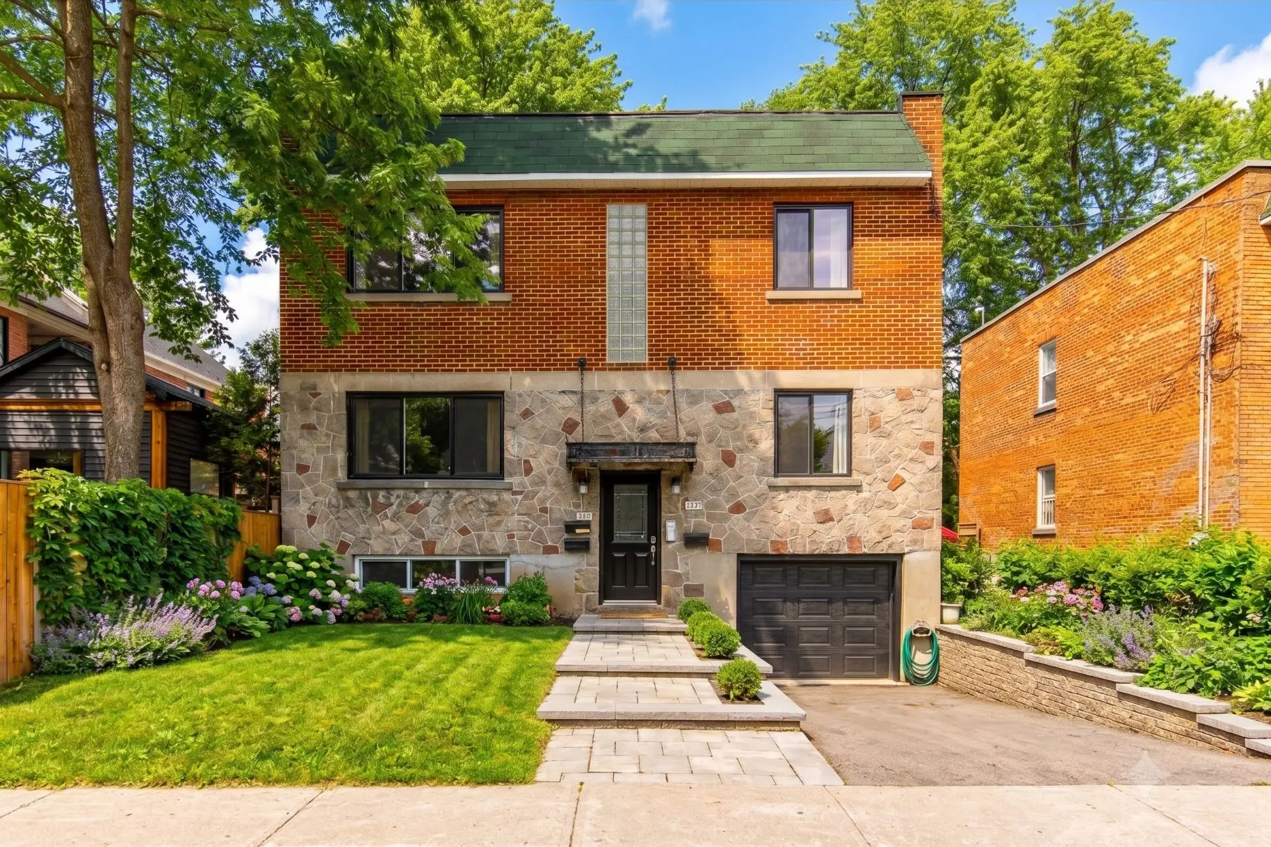 5277 Av. MacDonald — photo 1