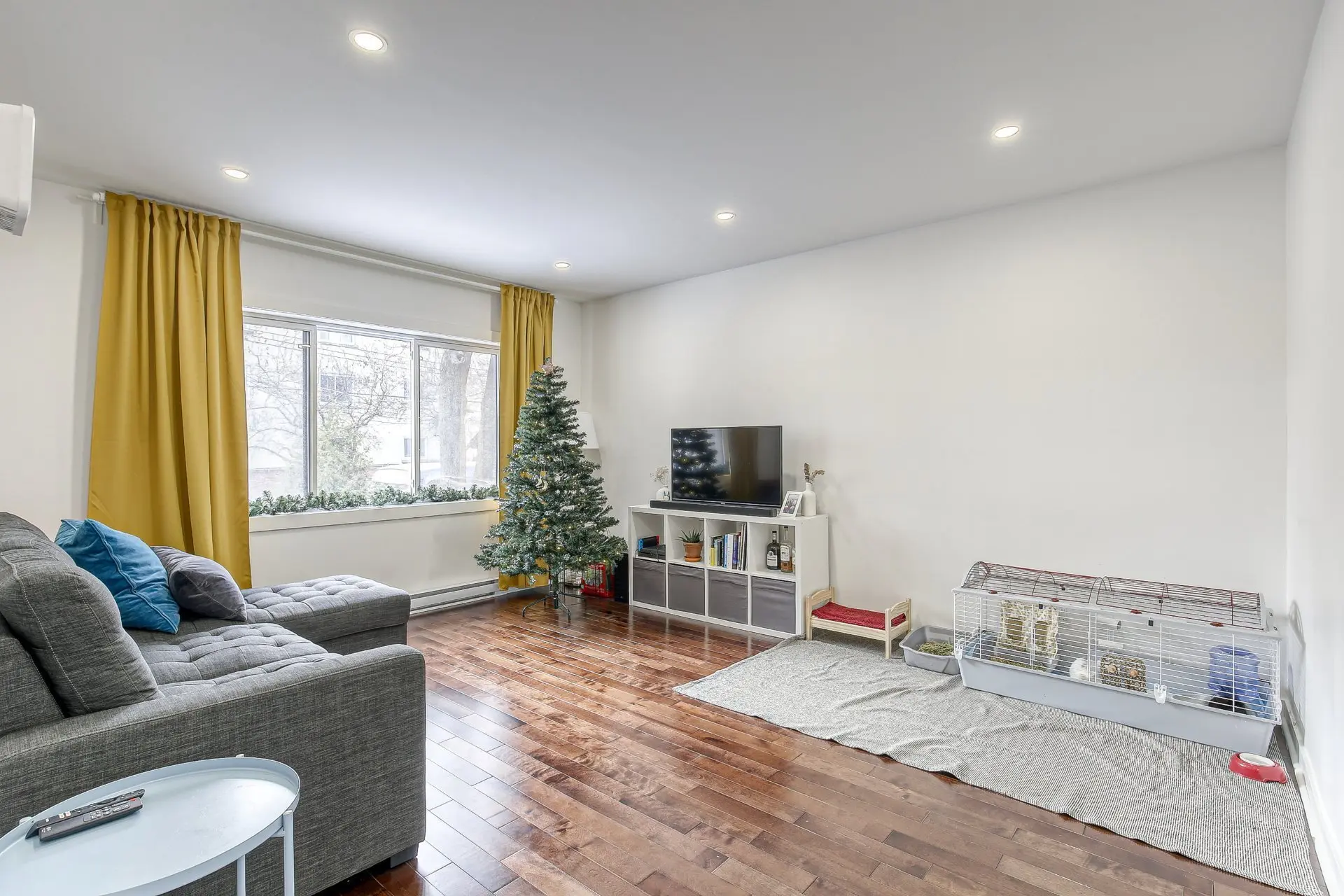 5277 Av. MacDonald — photo 2