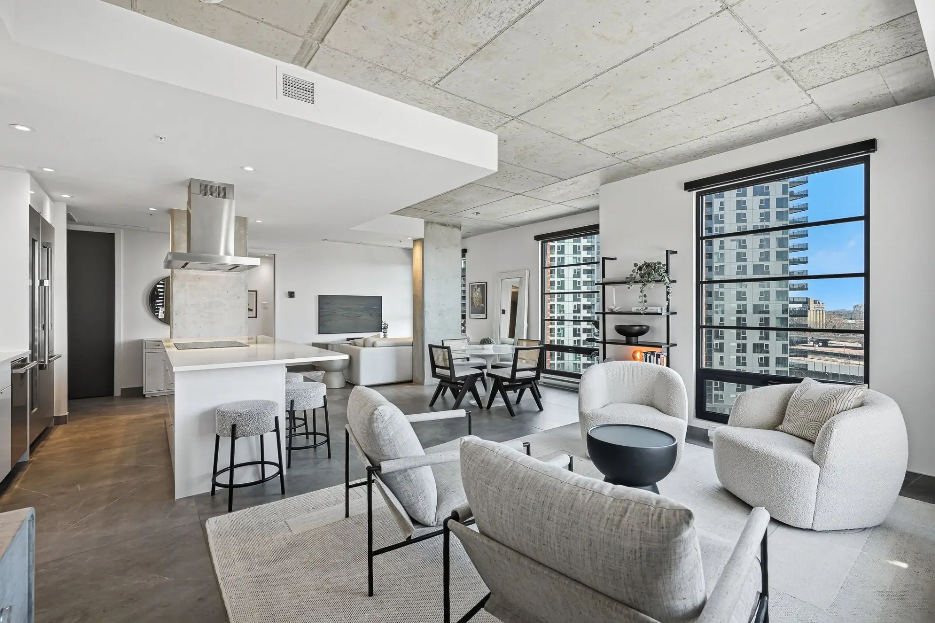 1320 Rue Olier, # 1003 — photo 3