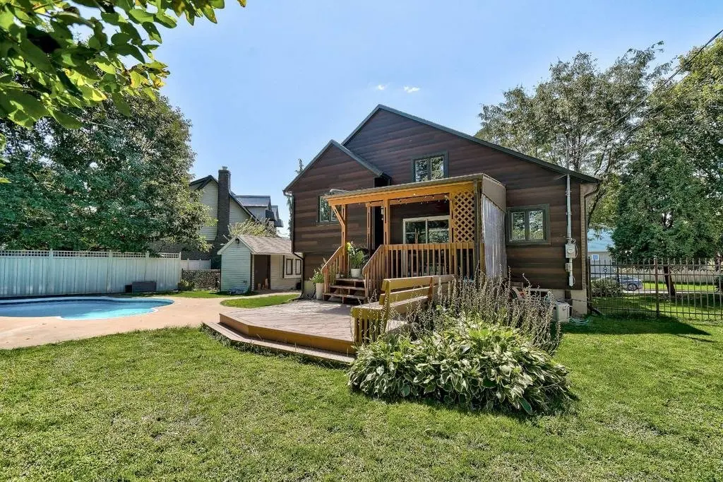 345 Rue François-Le Ber, La Prairie — photo 2