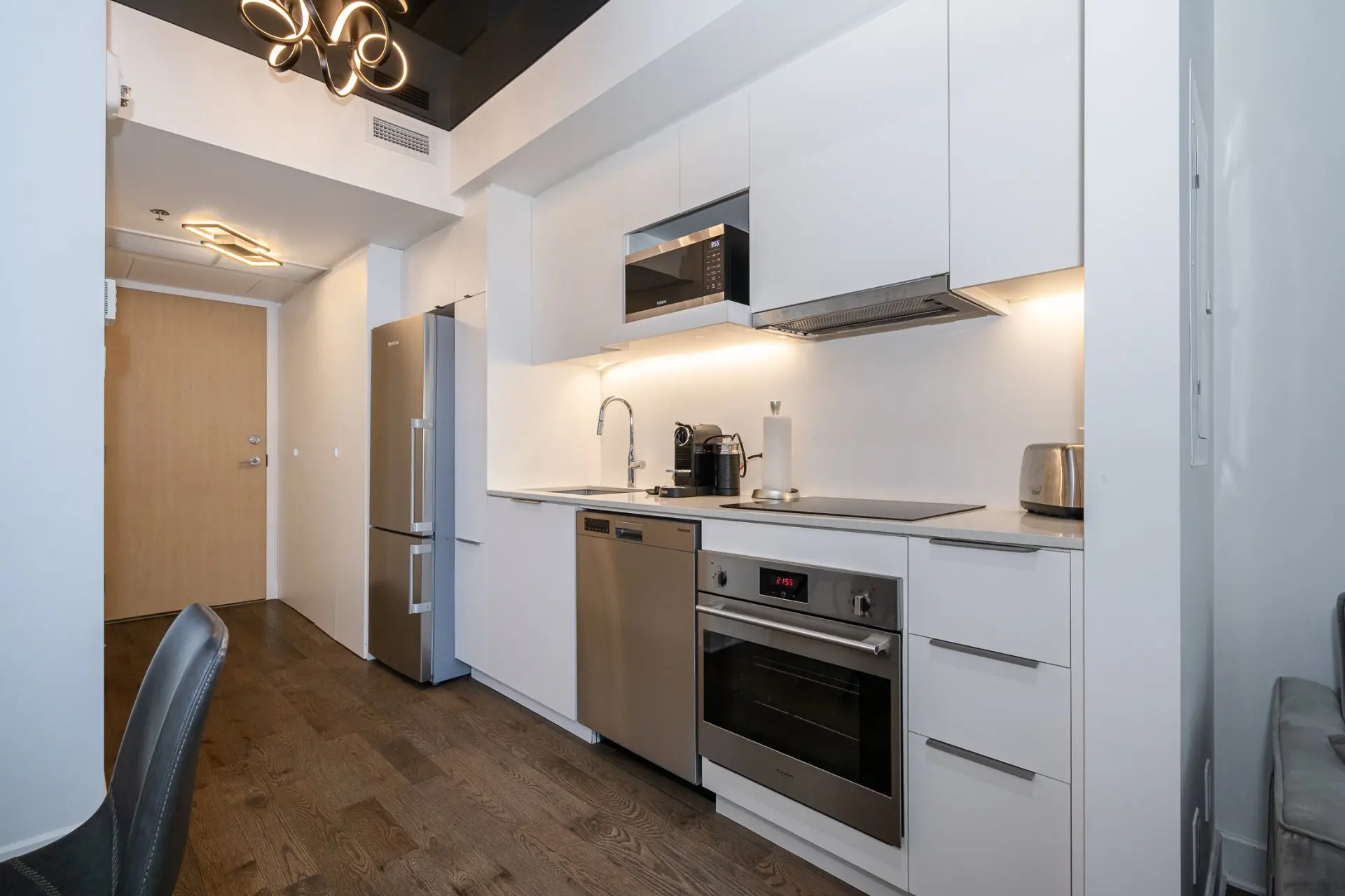 101 Rue Peel, # 554 — photo 3