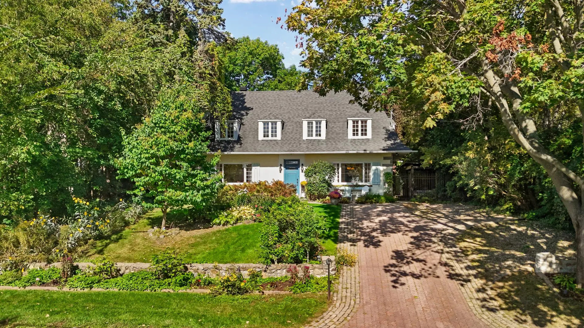 16 Cours East Gables, Beaconsfield — photo 2