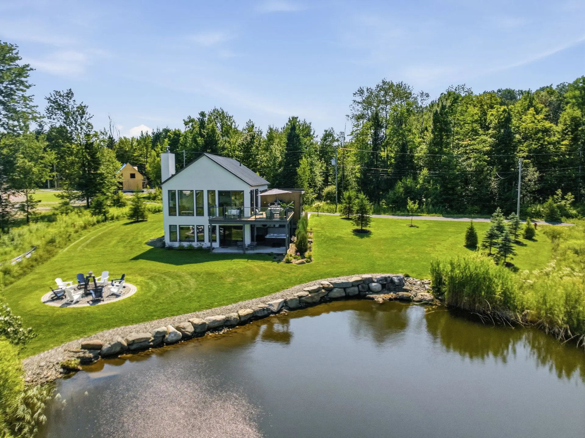 41 Rue St. Andrew, Lac-Brome — photo 1
