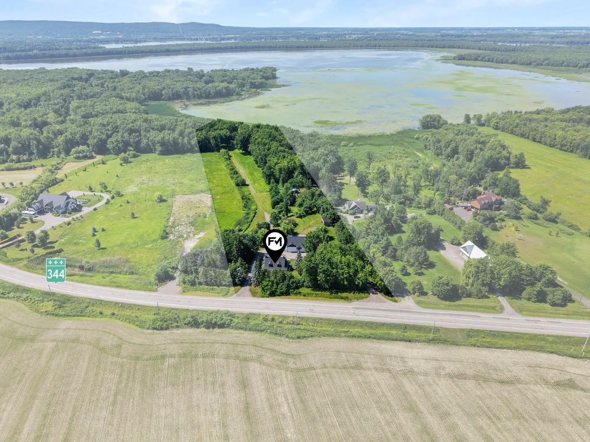 360 Route du Long-Sault, Saint-André-d'Argenteuil — photo 1