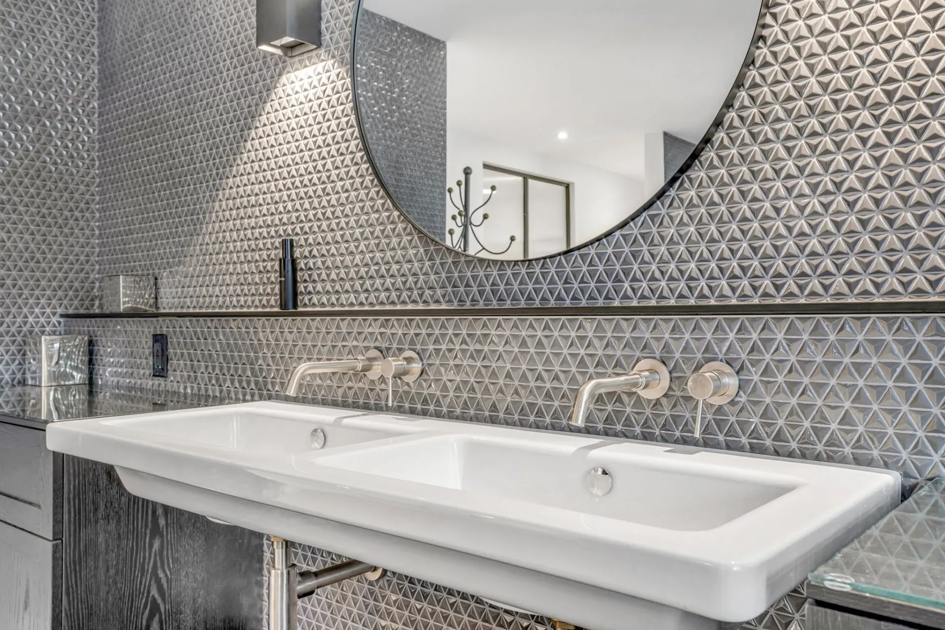 Ensuite bathroom
