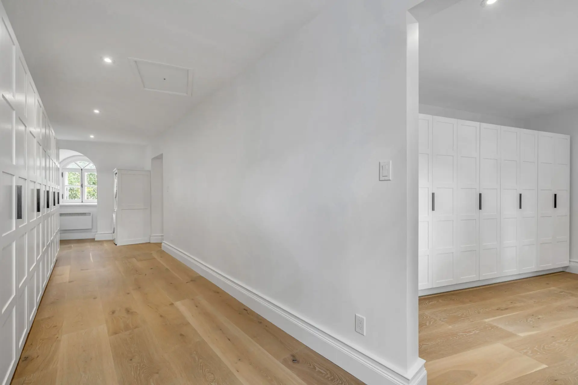 Walk-in closet