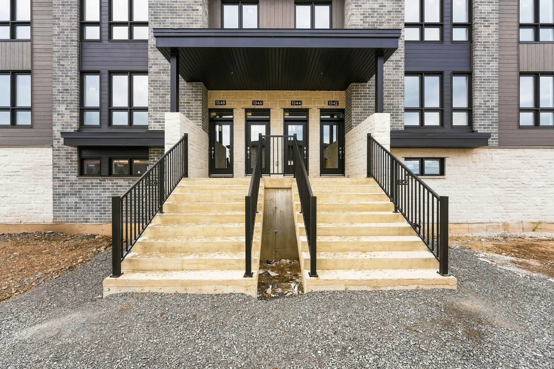 1370 Rue Marcel-De La Sablonnière — photo 3