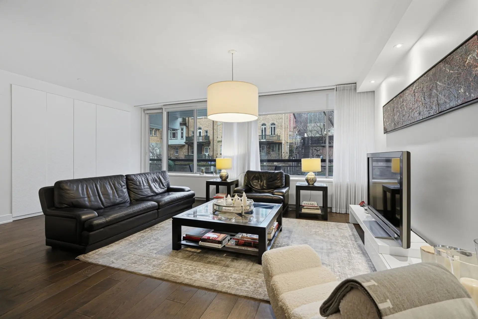 1545 Av. du Docteur-Penfield, # 301 — photo 1