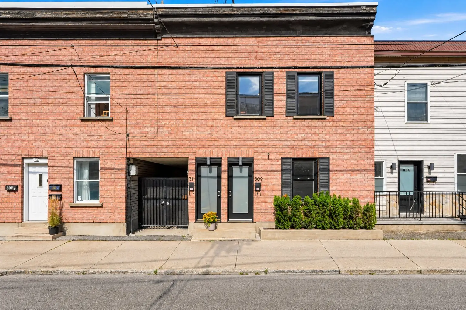 311 Rue Beaudoin — photo 1