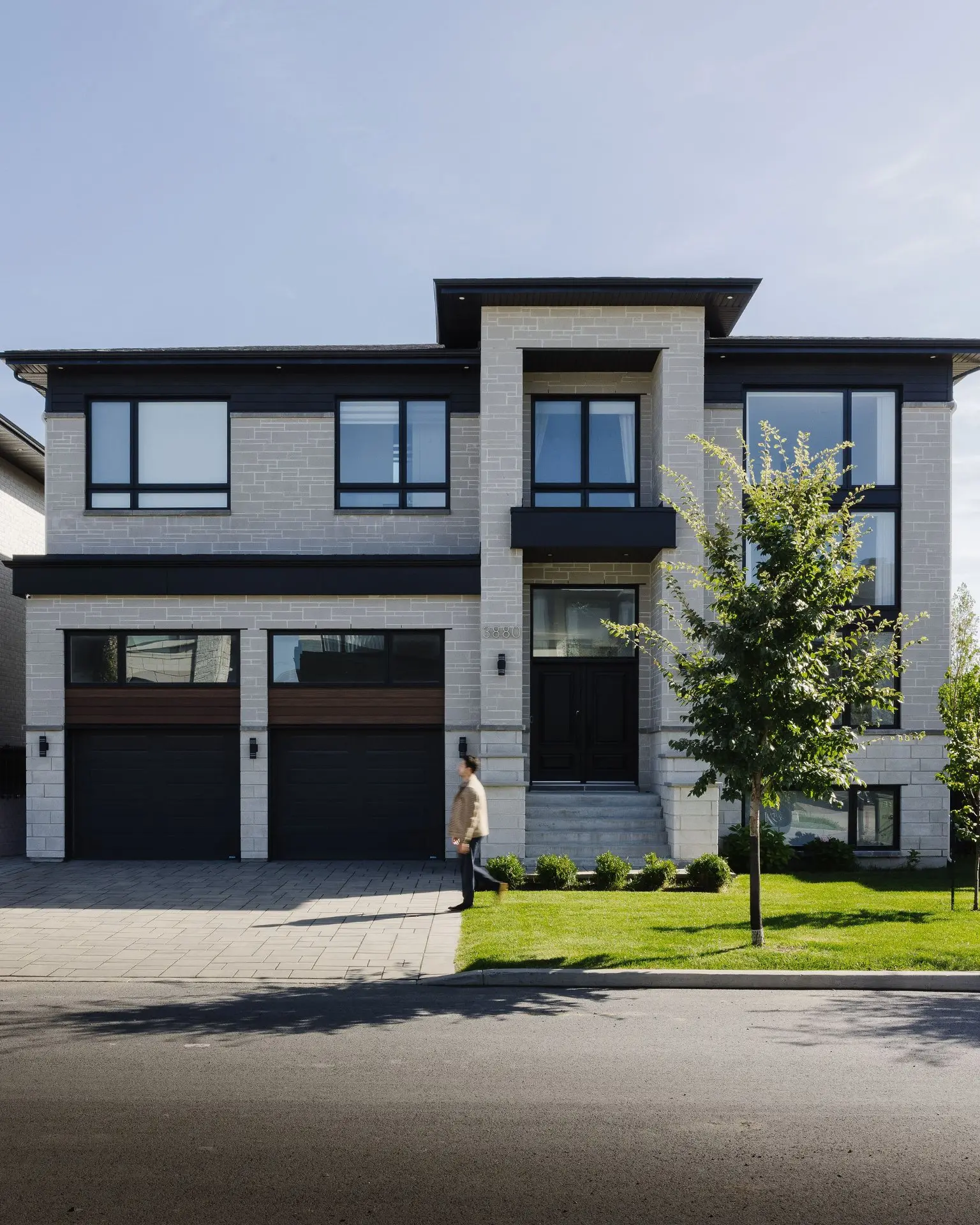 3880 Rue Coallier, Brossard — photo 1
