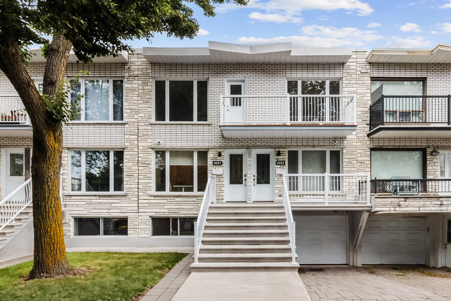 1697 Av. Clifford — photo 2