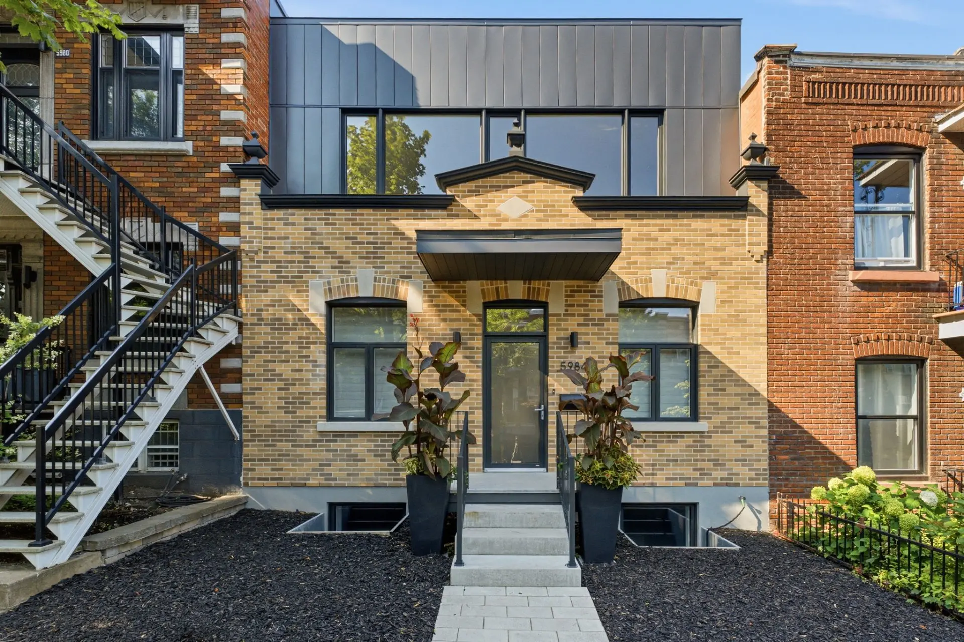 5984 Rue Molson — photo 1