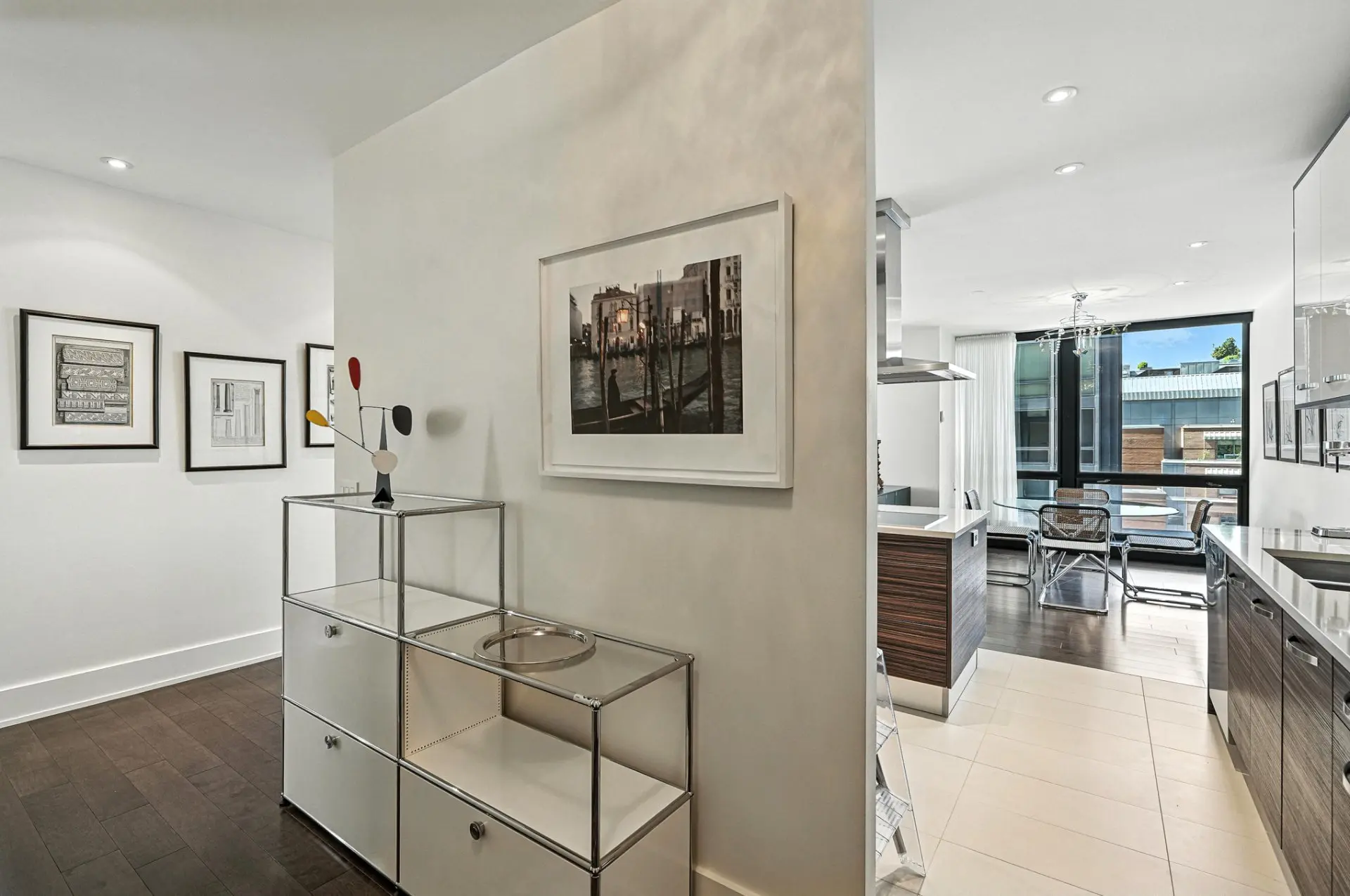 2 Rue Westmount-Square, # 302, Westmount — photo 2