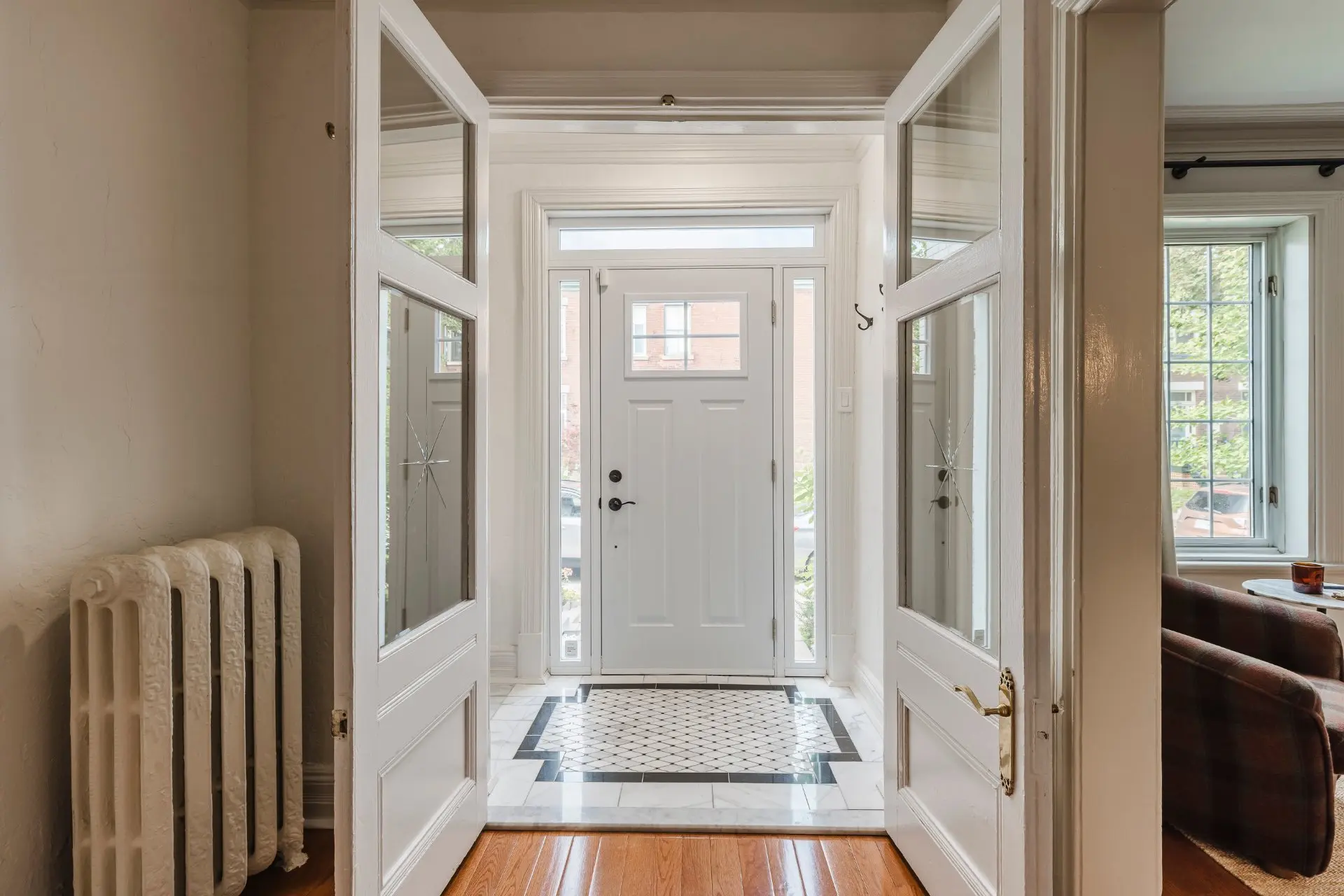 111 Av. Irvine, Westmount — photo 2