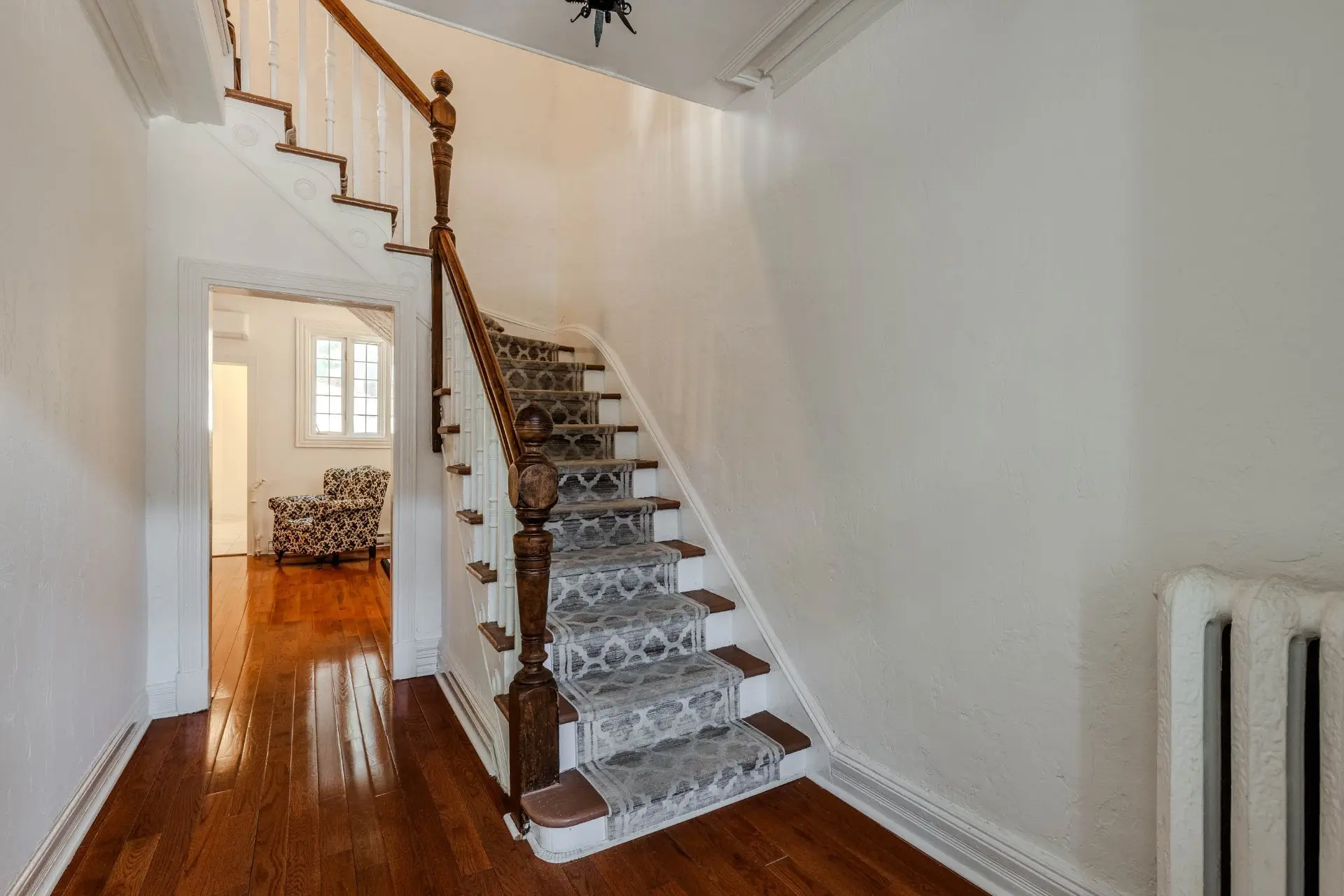 111 Av. Irvine, Westmount — photo 3