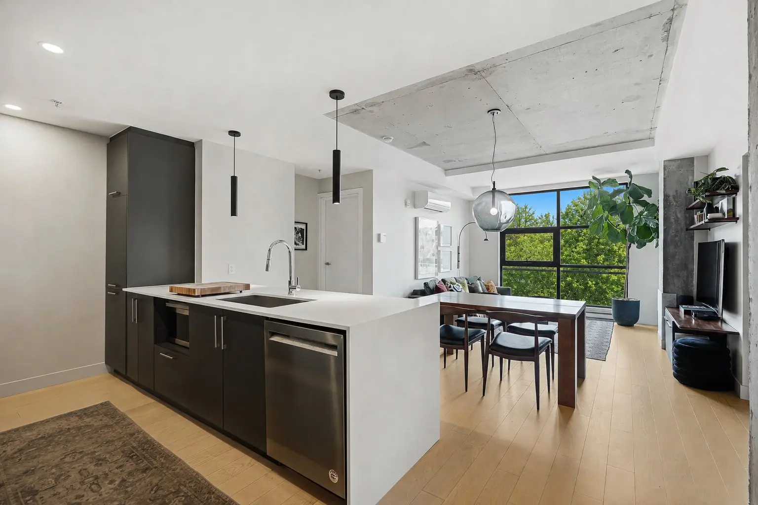 2615 Rue Augustin-Cantin, # A-206 — photo 1