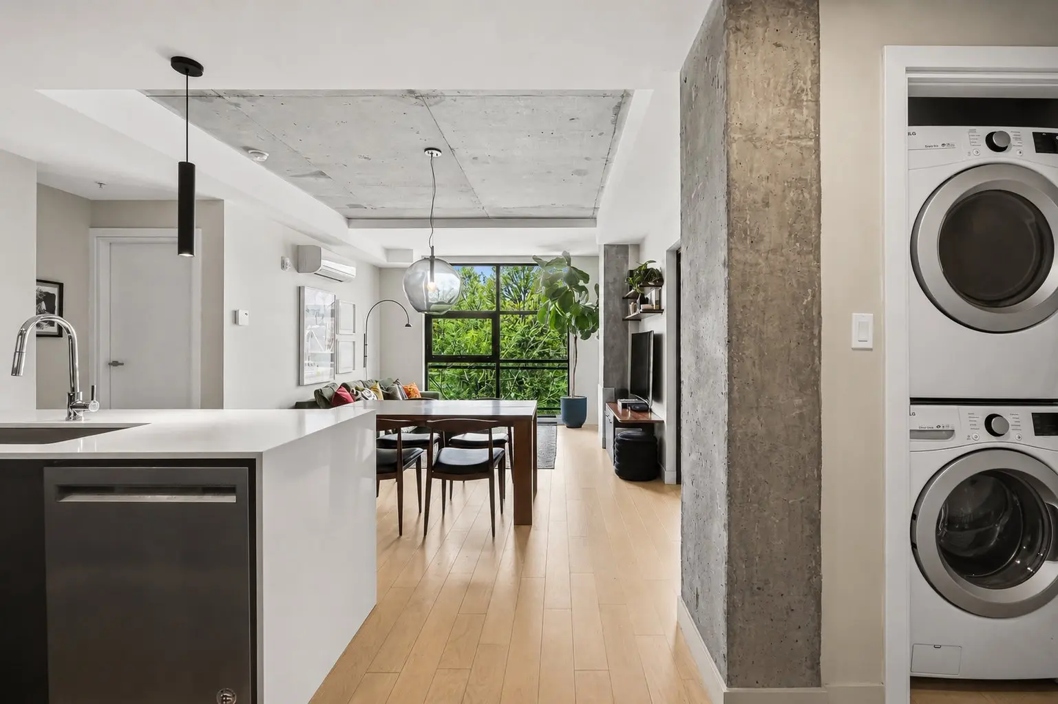 2615 Rue Augustin-Cantin, # A-206 — photo 3