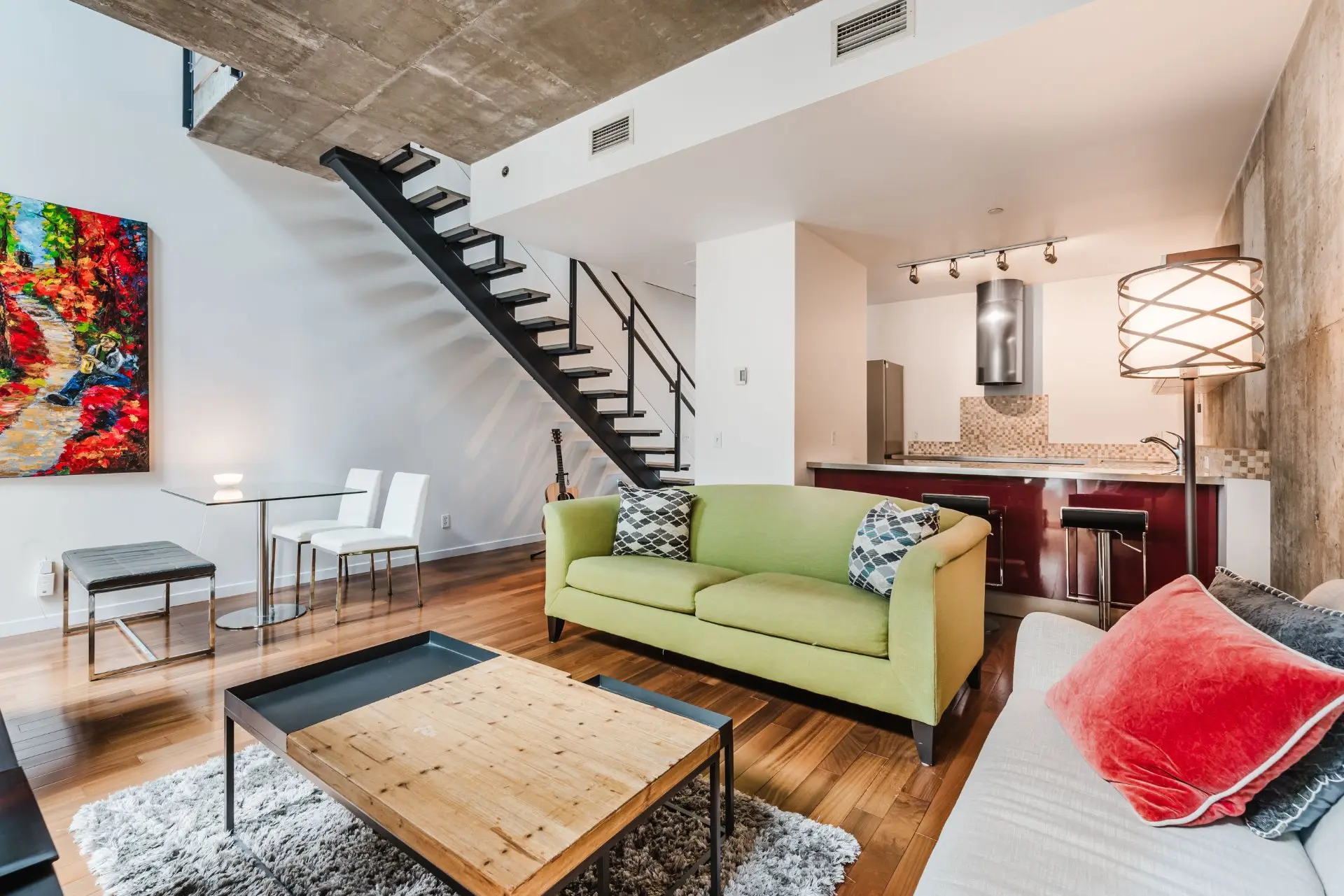 445 Av. Viger O., # 1301 — photo 1