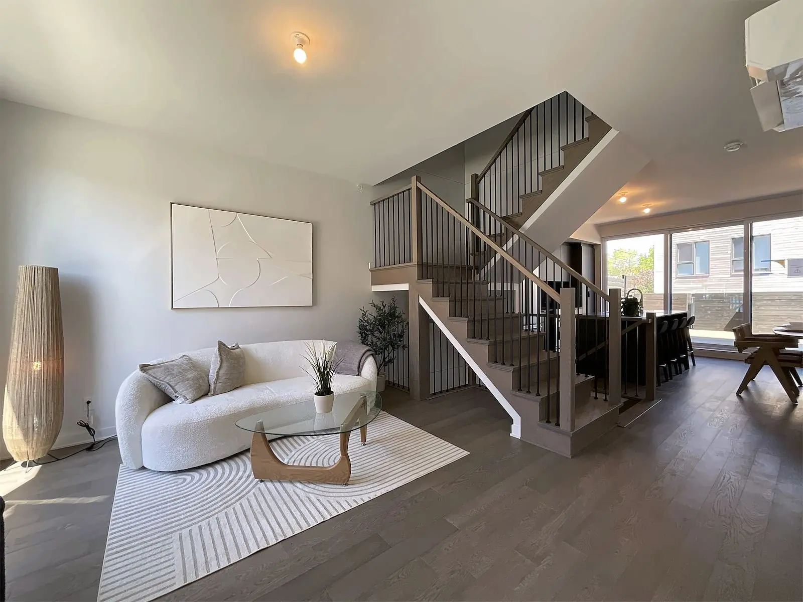 4845 2e Avenue — photo 3