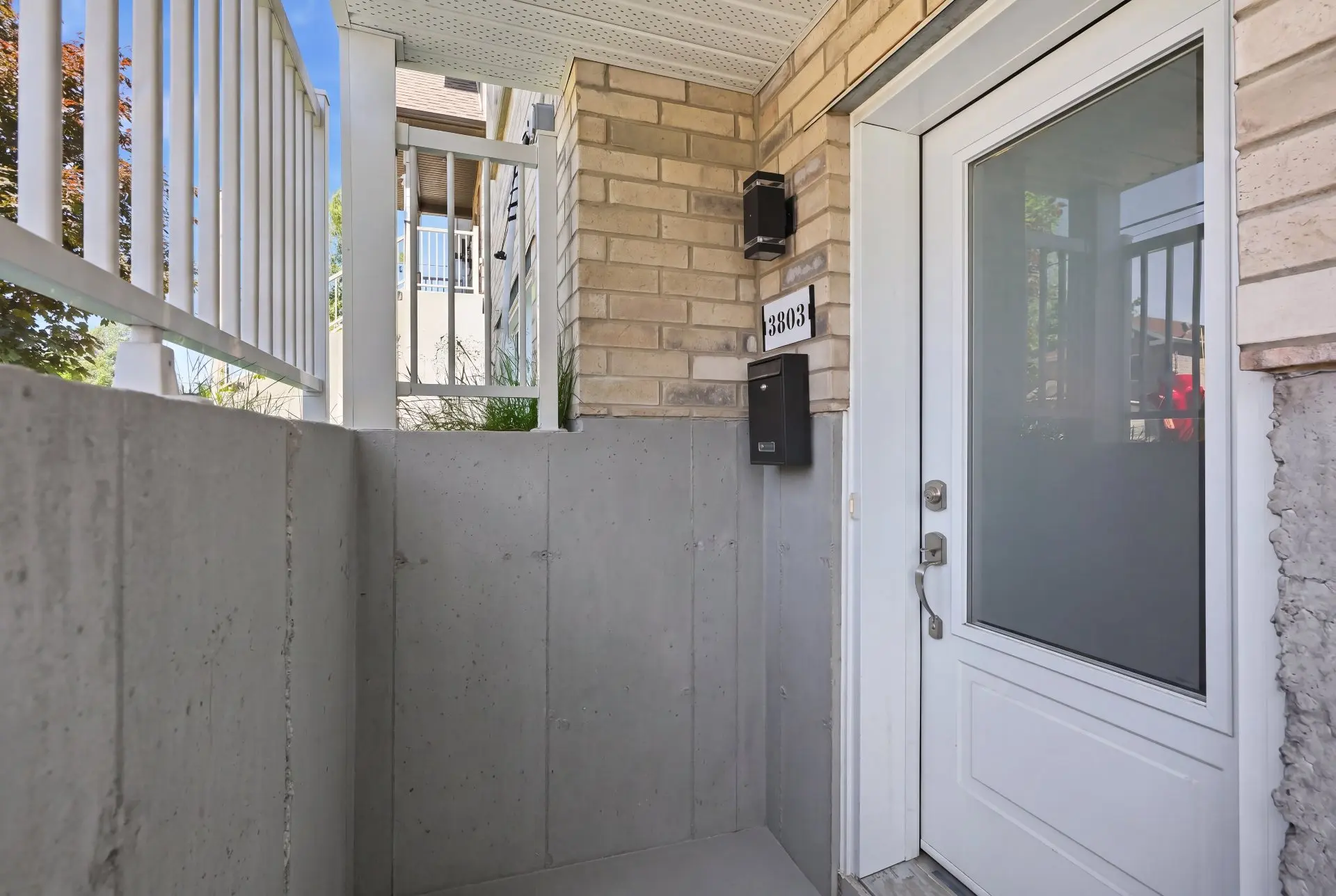 3807 Grand Boulevard — photo 3