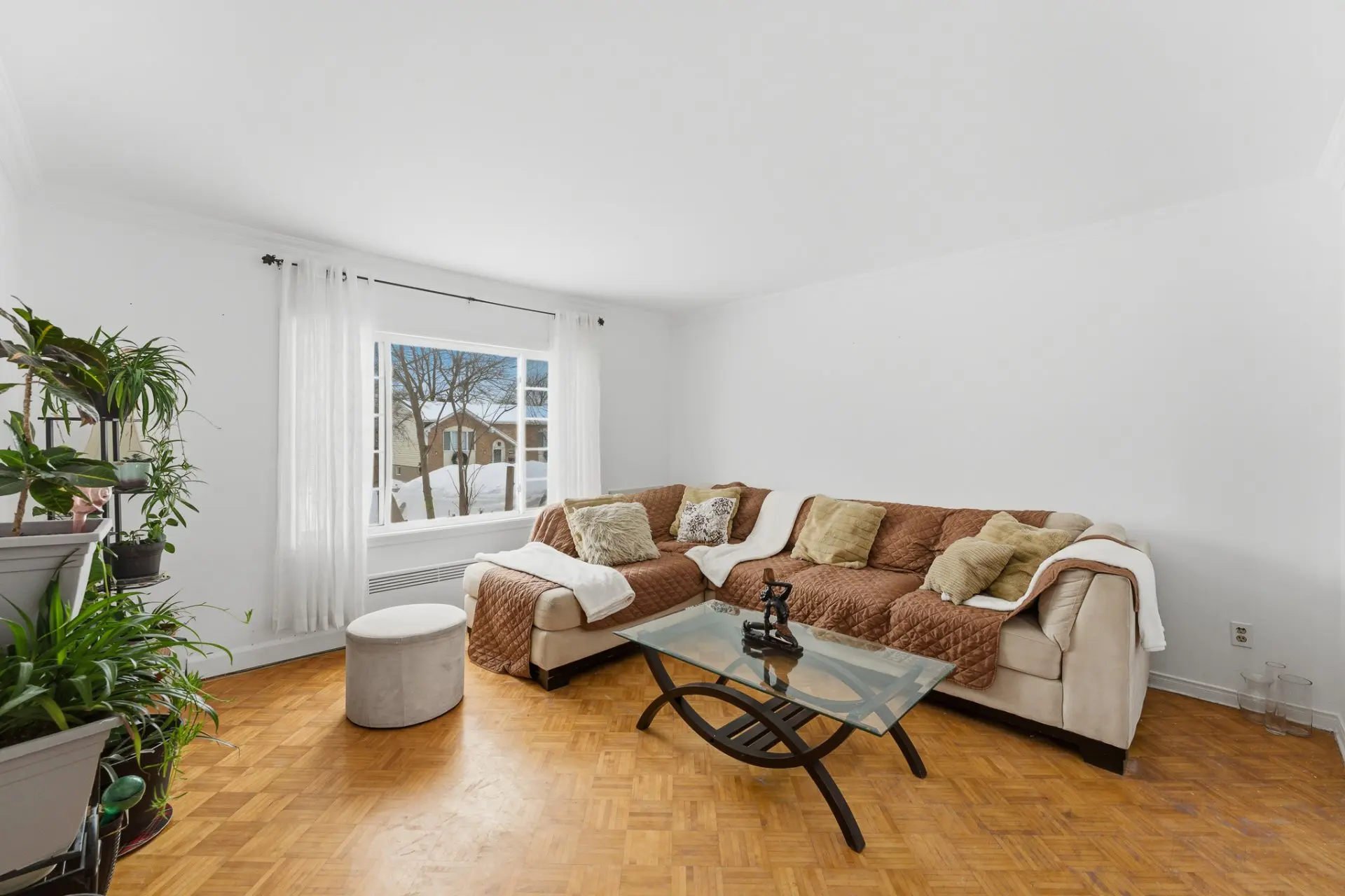 6140 Av. Brunet — photo 2