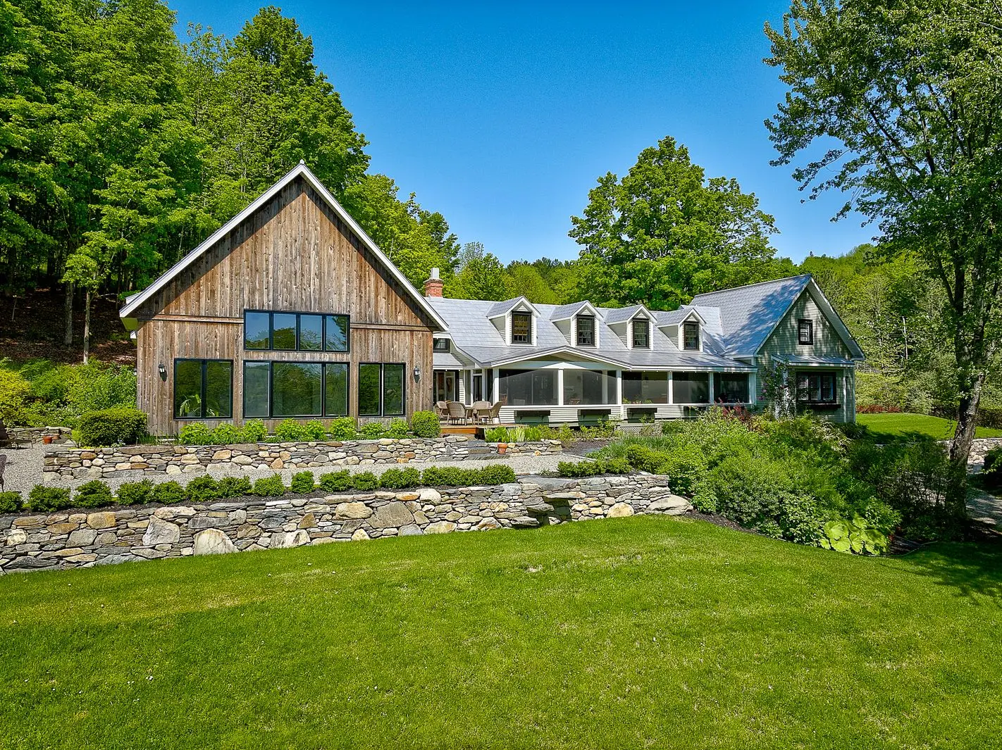 340 Rue Hovey, North Hatley — photo 1