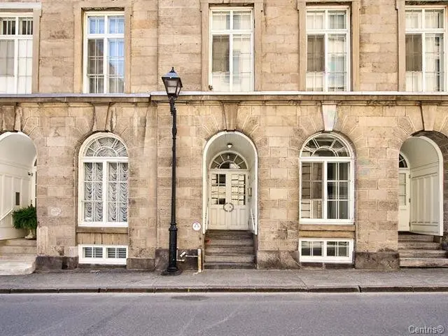 422 Rue St-Pierre, # 302 — photo 1