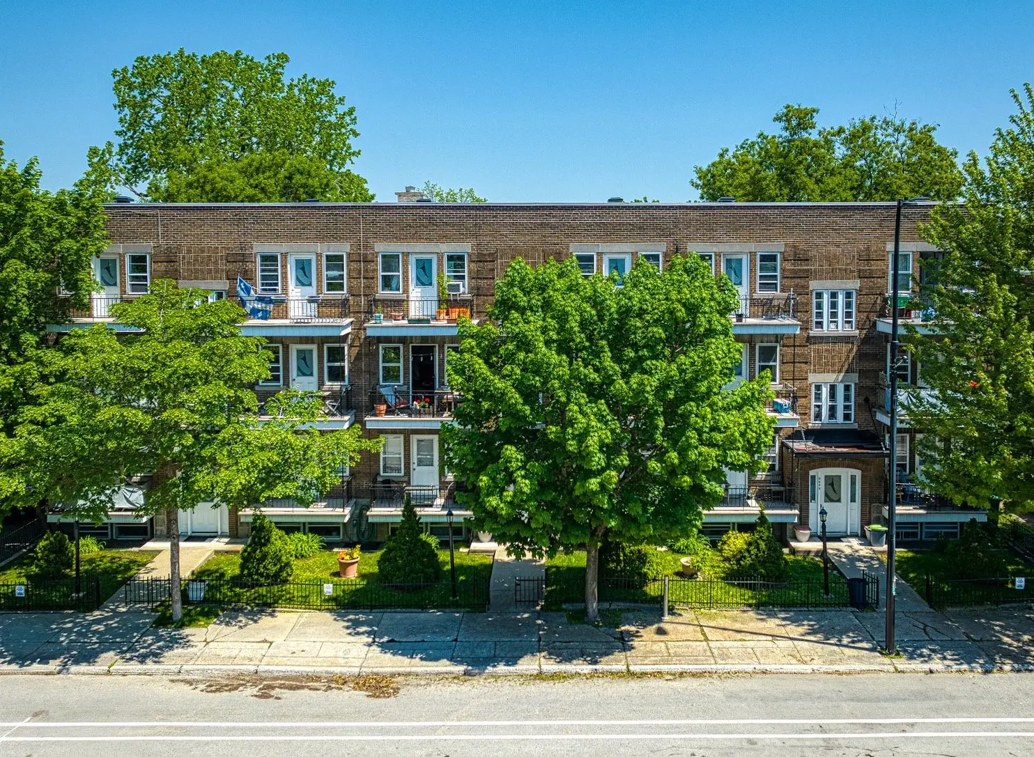 6657 Av. Christophe-Colomb — photo 1