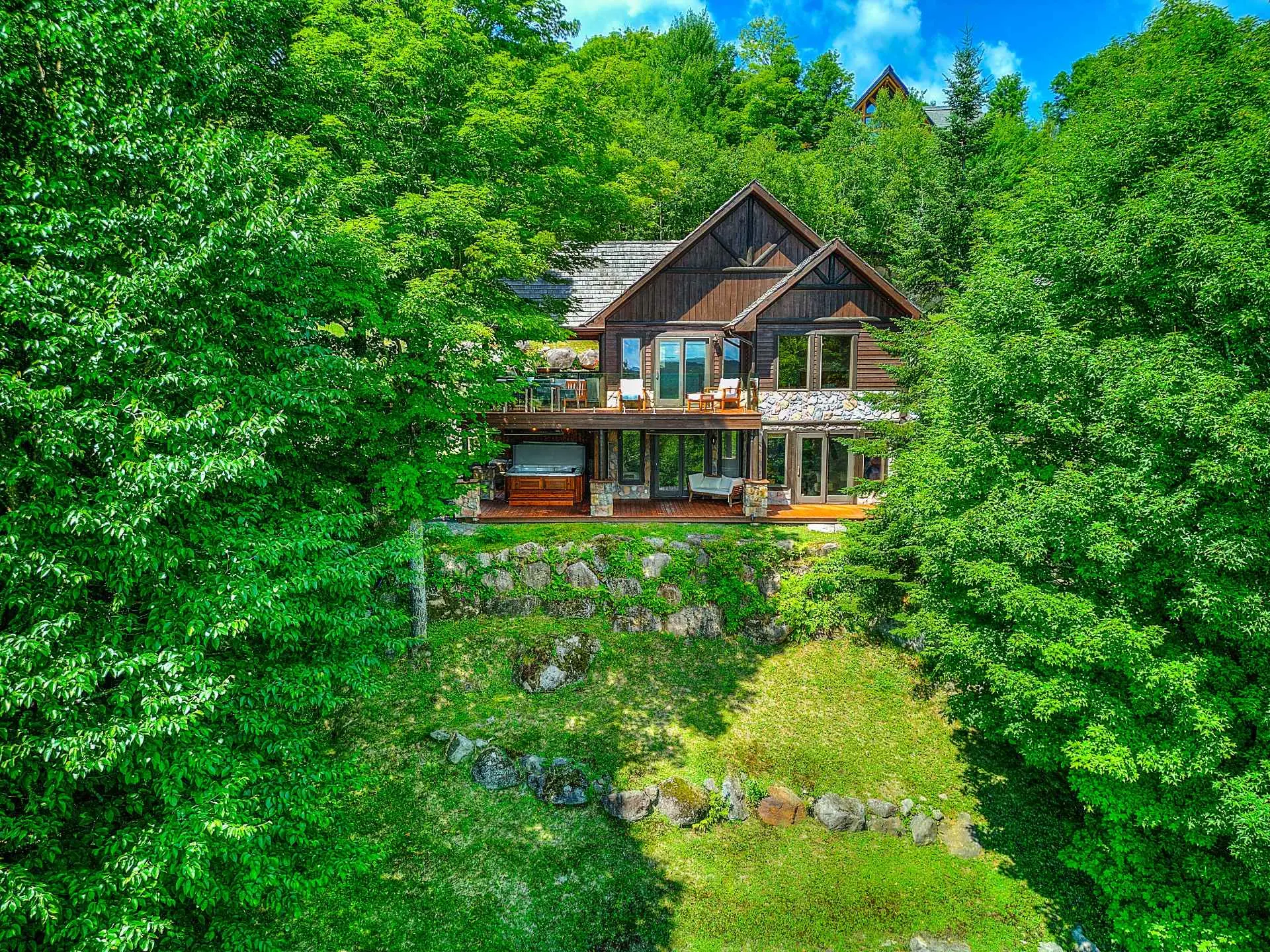 129 Allée du 15e, Mont-Blanc — photo 1